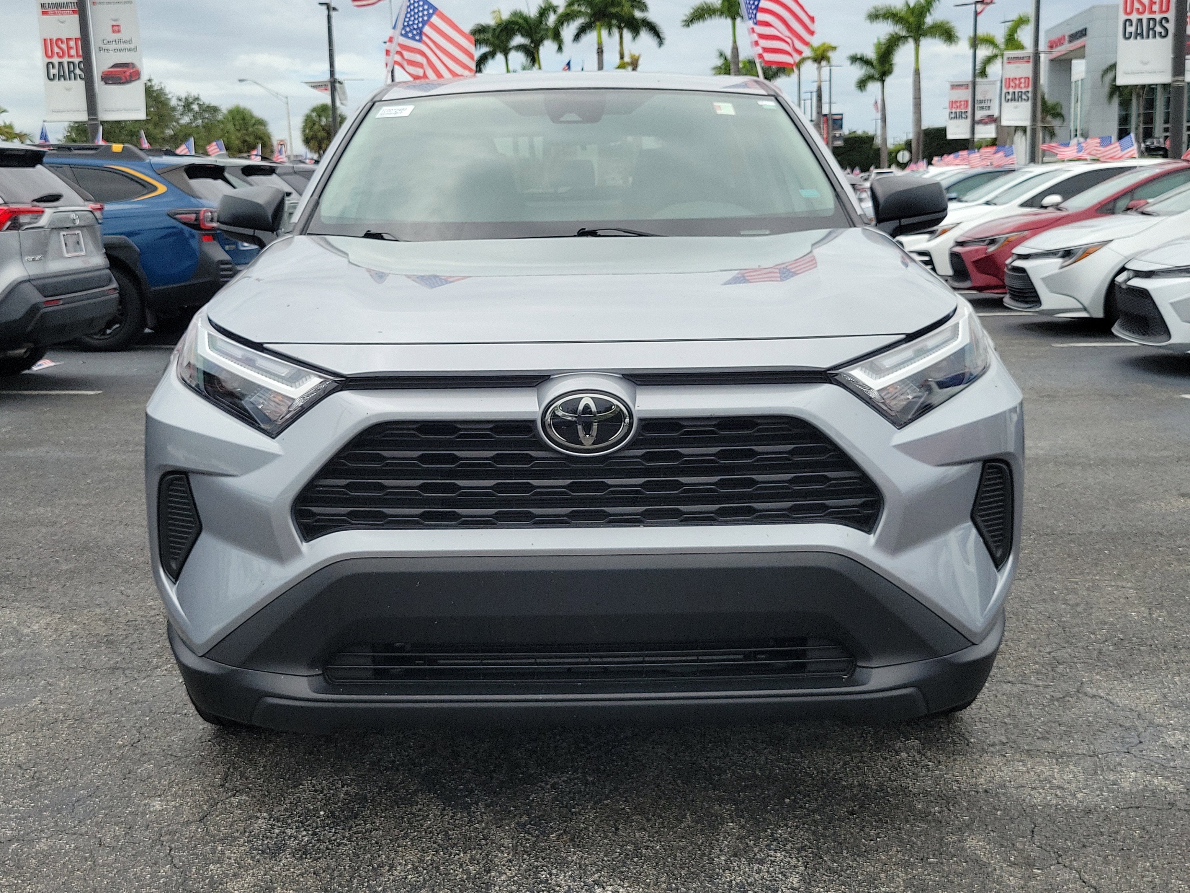 2024 Toyota RAV4 LE