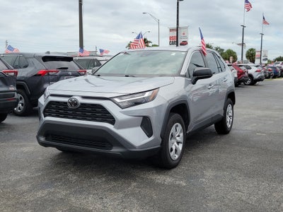 2024 Toyota RAV4 LE