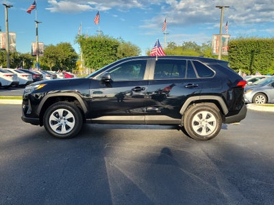 2025 Toyota RAV4 LE