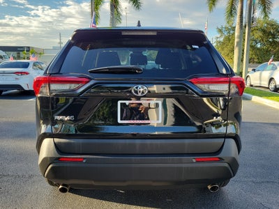 2025 Toyota RAV4 LE