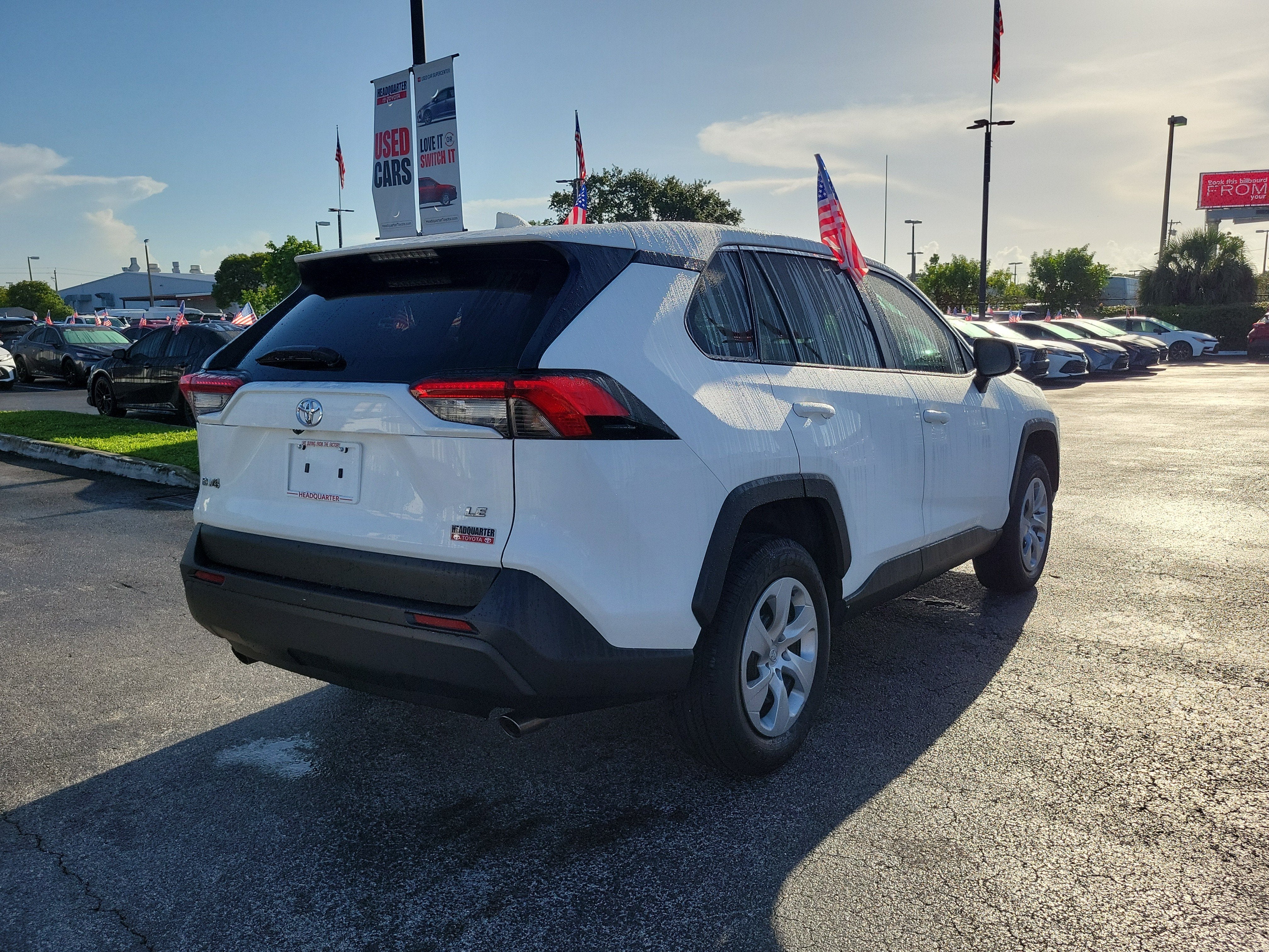 2025 Toyota RAV4 LE
