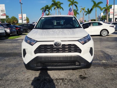 2025 Toyota RAV4 LE