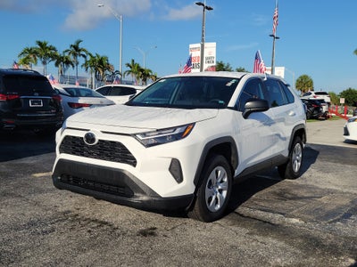 2025 Toyota RAV4 LE
