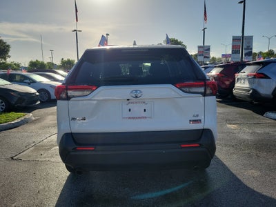 2025 Toyota RAV4 LE