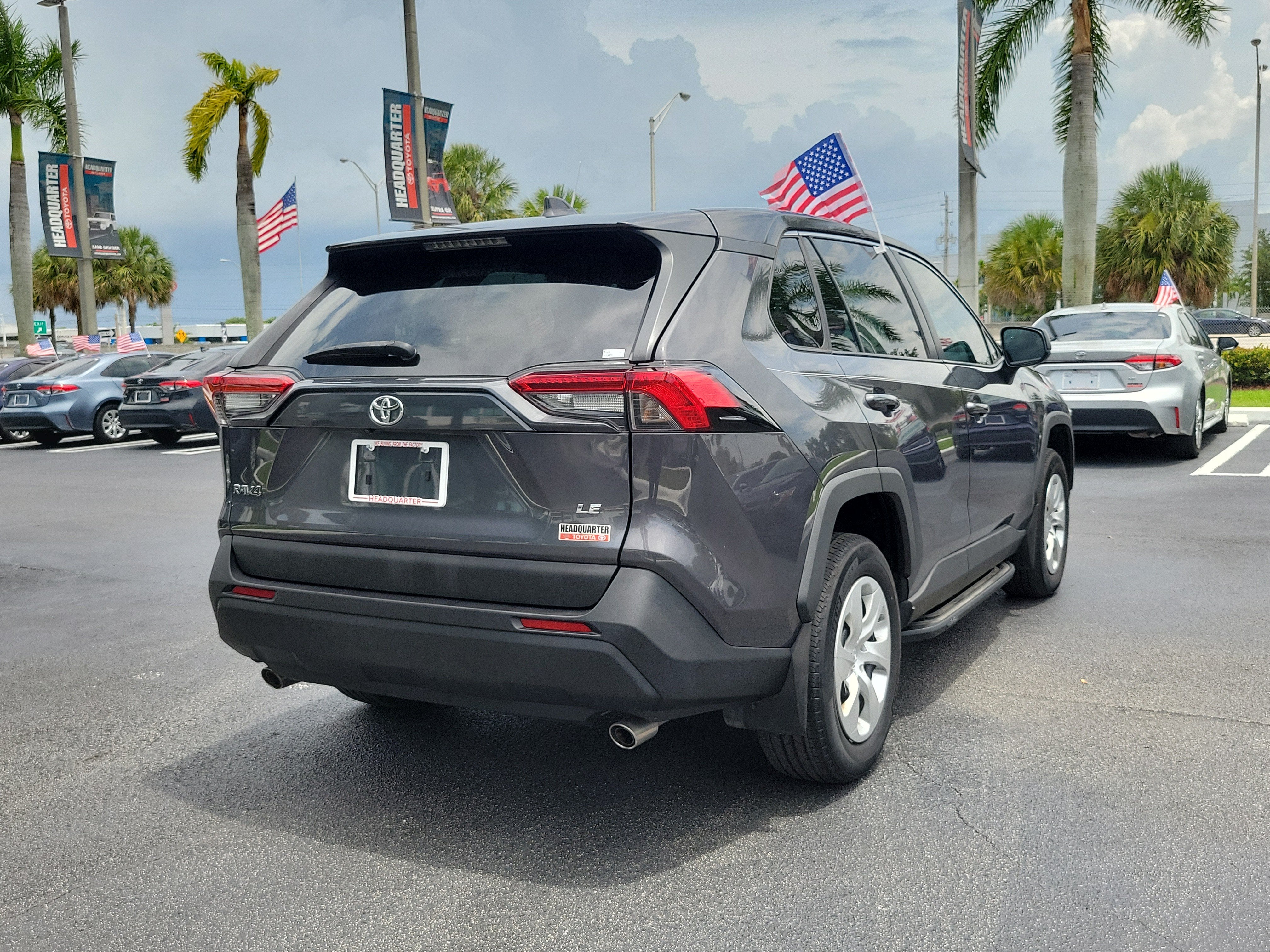 2023 Toyota RAV4 LE