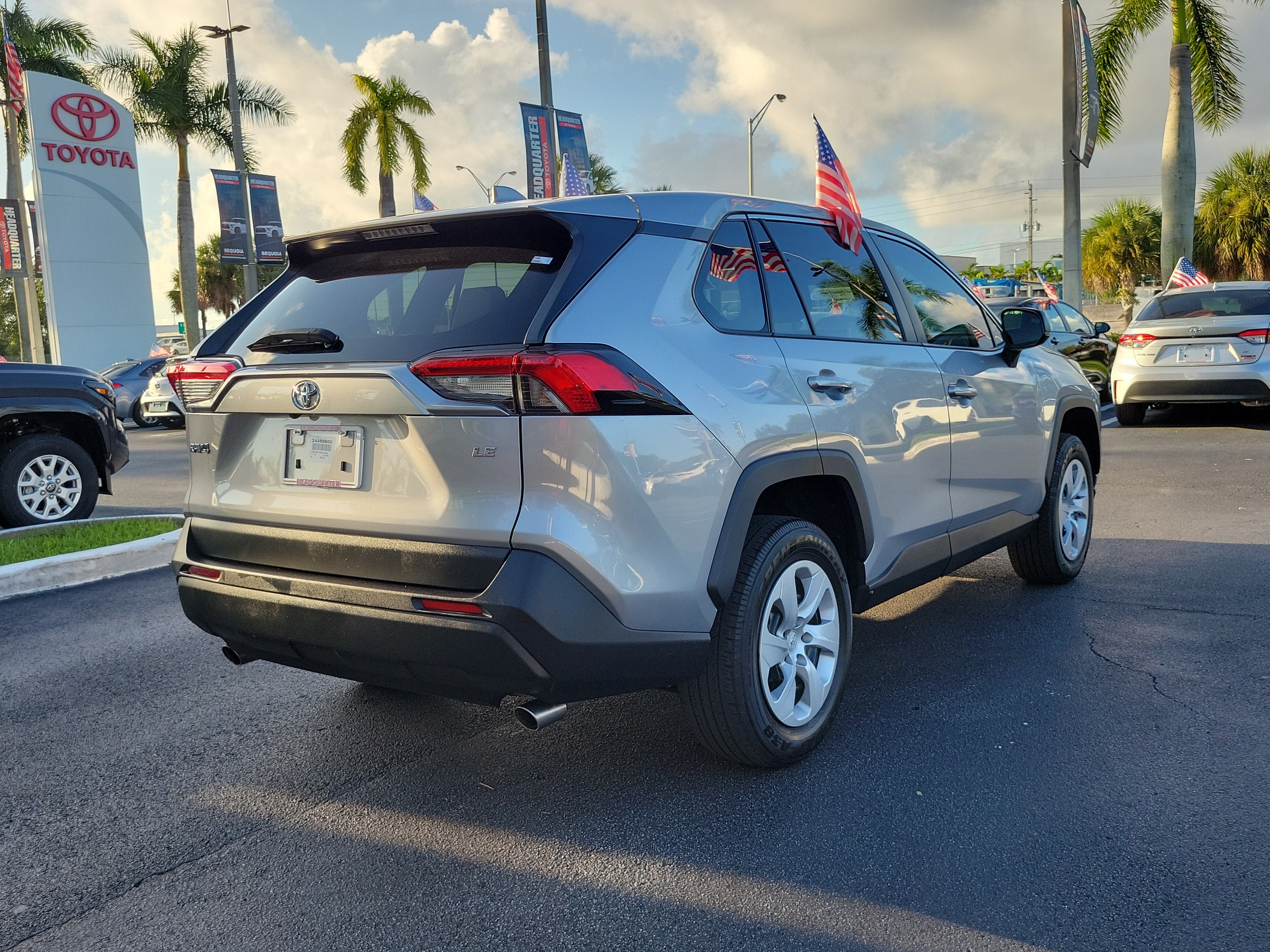 2024 Toyota RAV4 LE