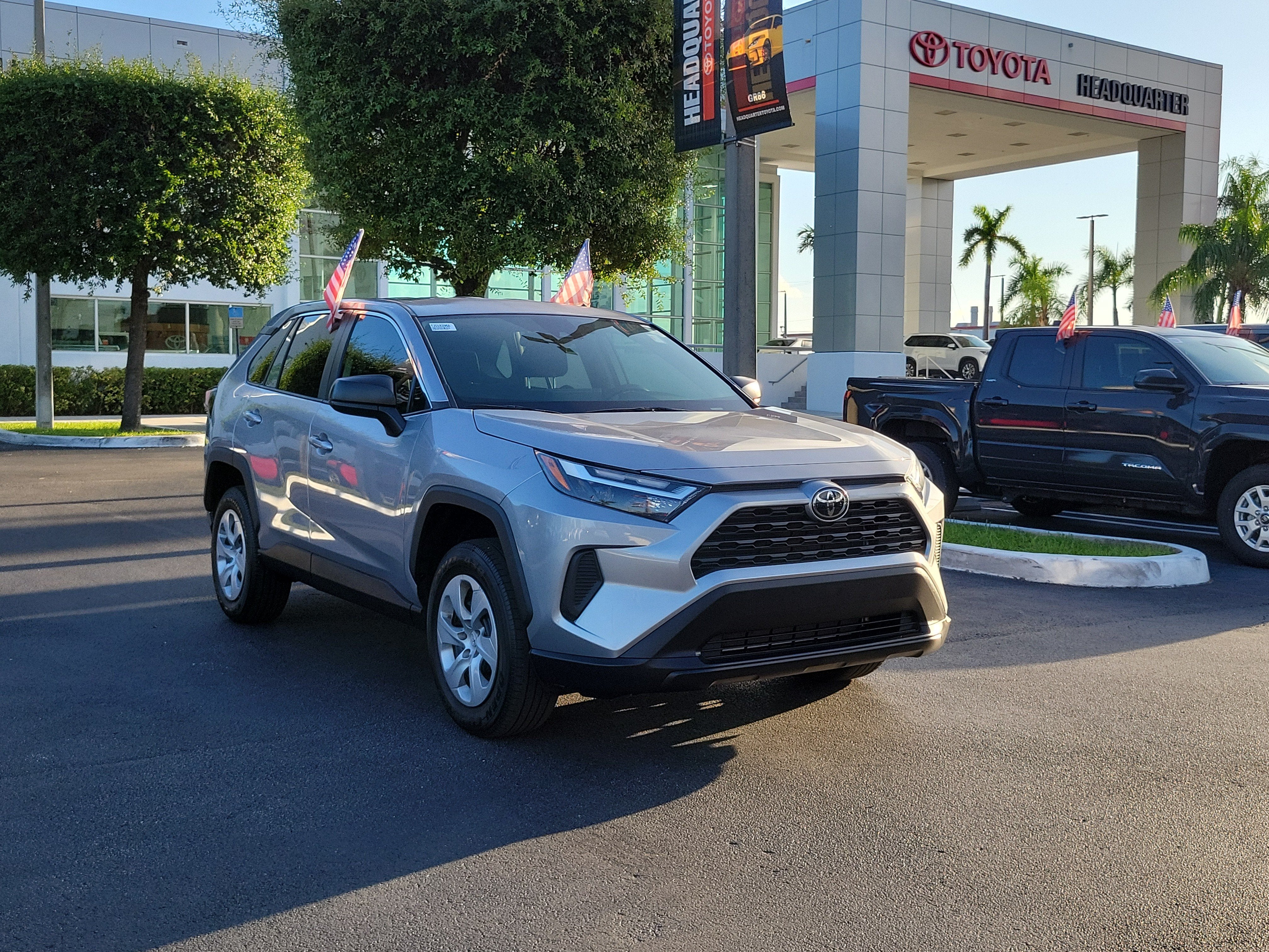 2024 Toyota RAV4 LE