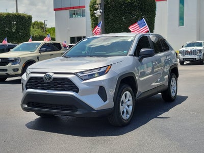 2025 Toyota RAV4 LE