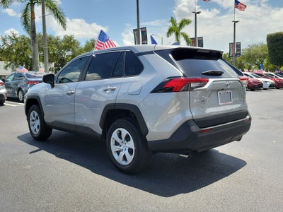 2025 Toyota RAV4 LE