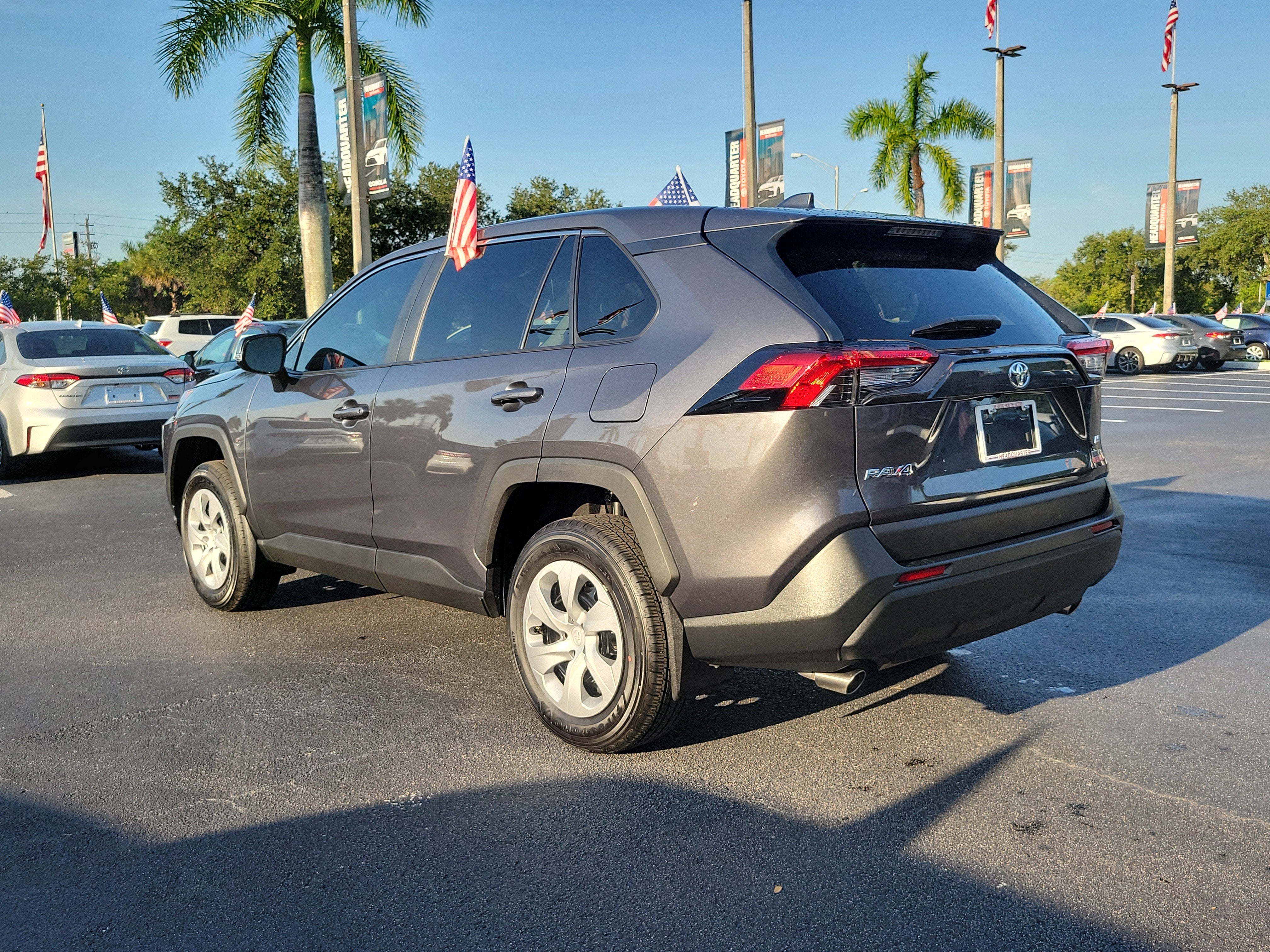 2025 Toyota RAV4 LE
