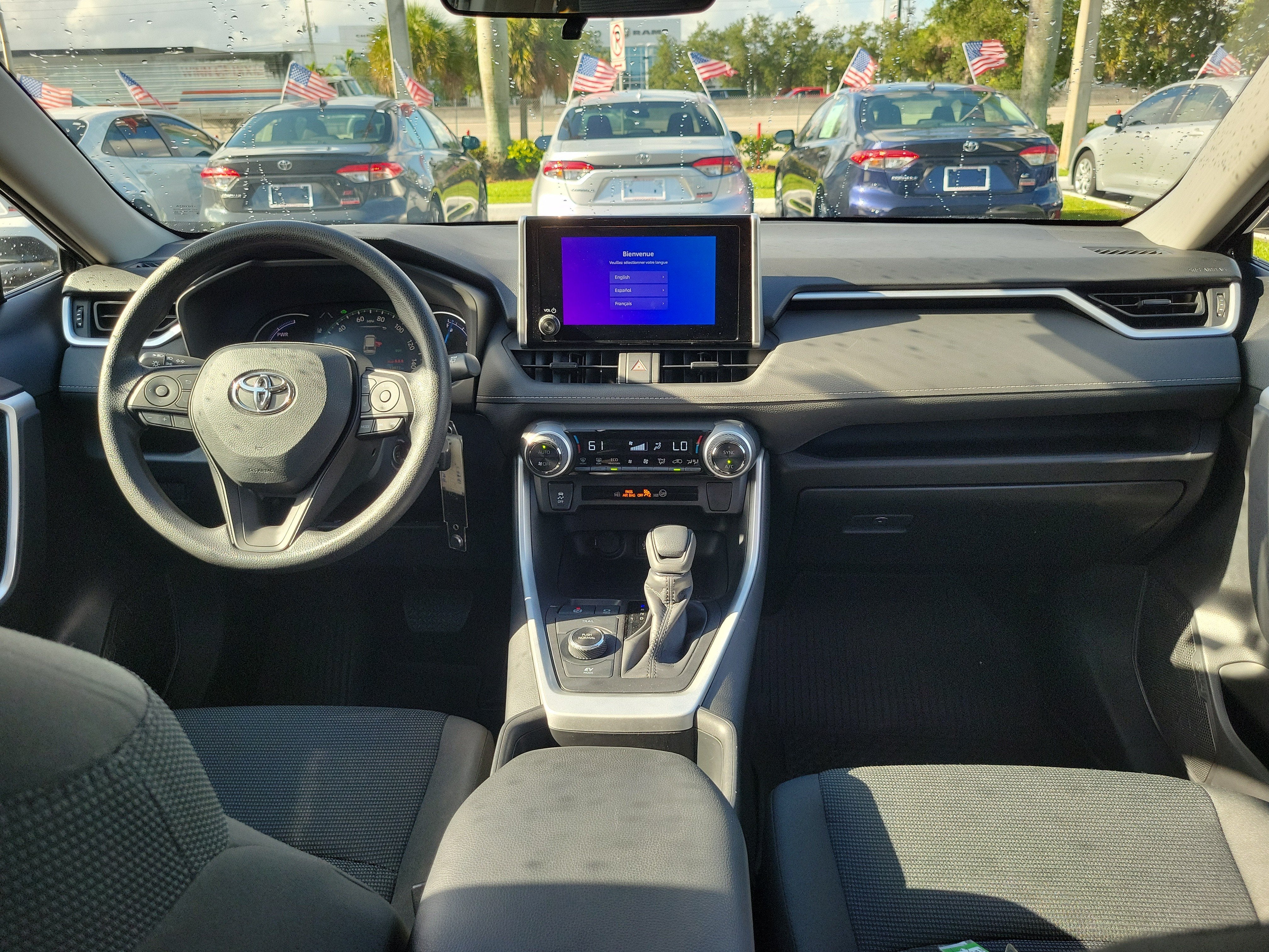 2023 Toyota RAV4 Hybrid LE