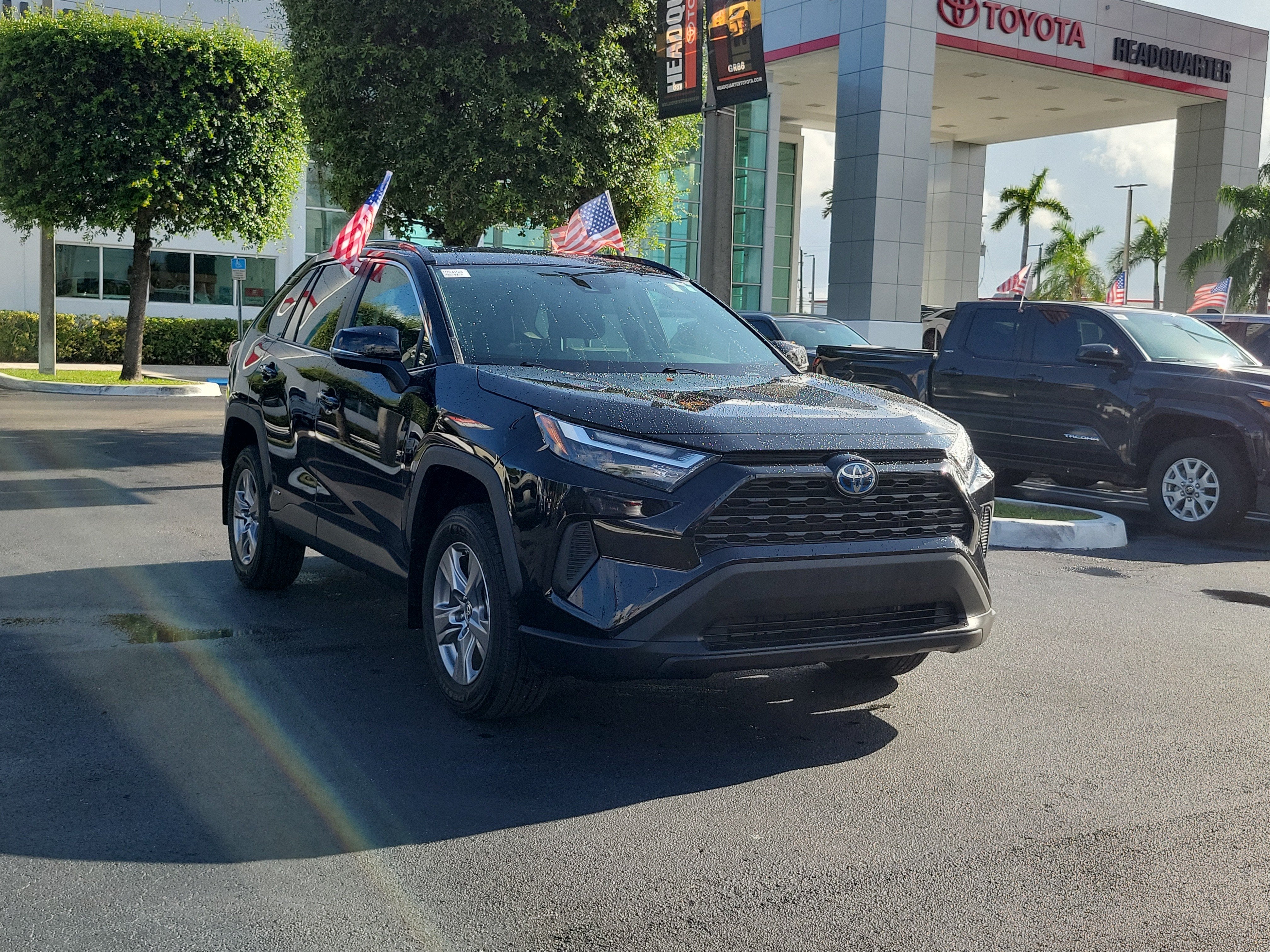 2023 Toyota RAV4 Hybrid LE