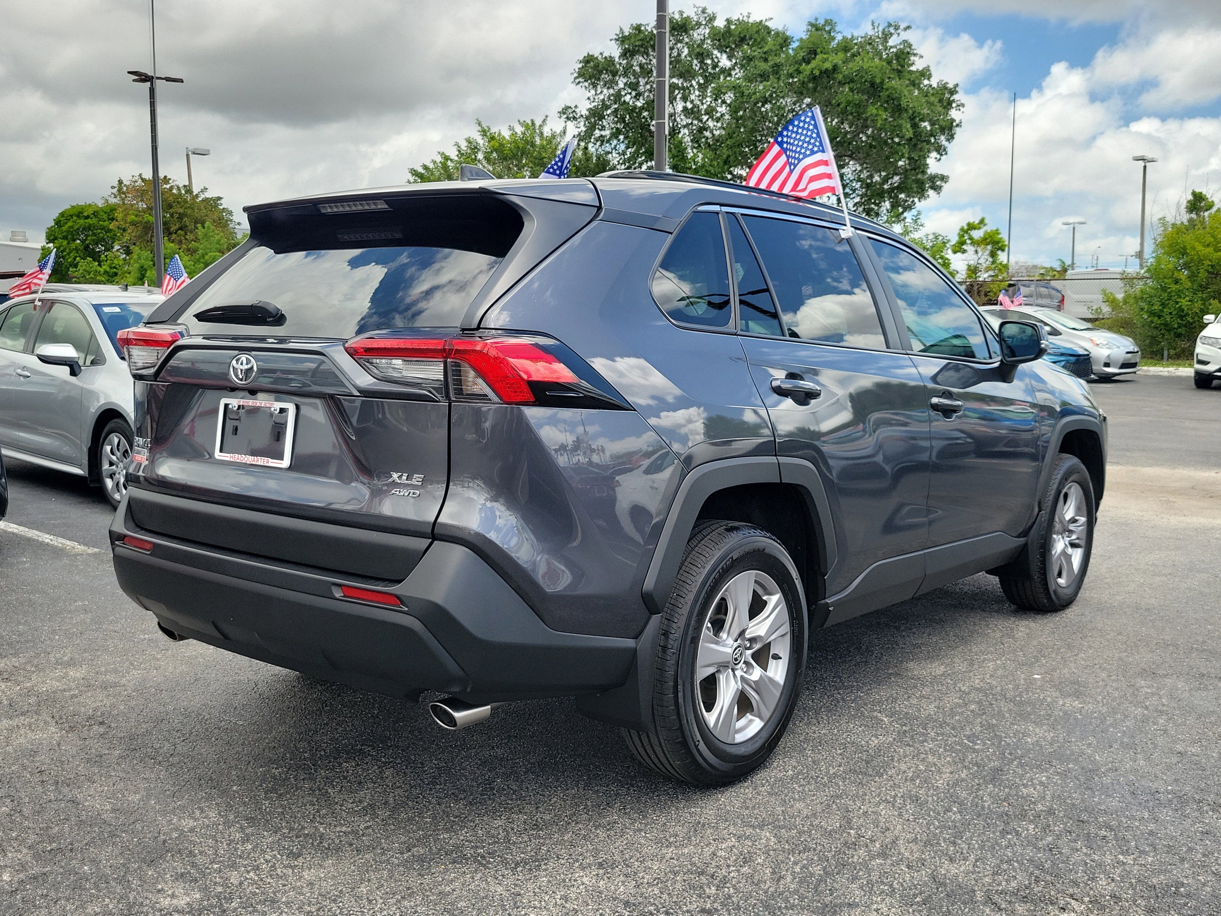 2025 Toyota RAV4 XLE