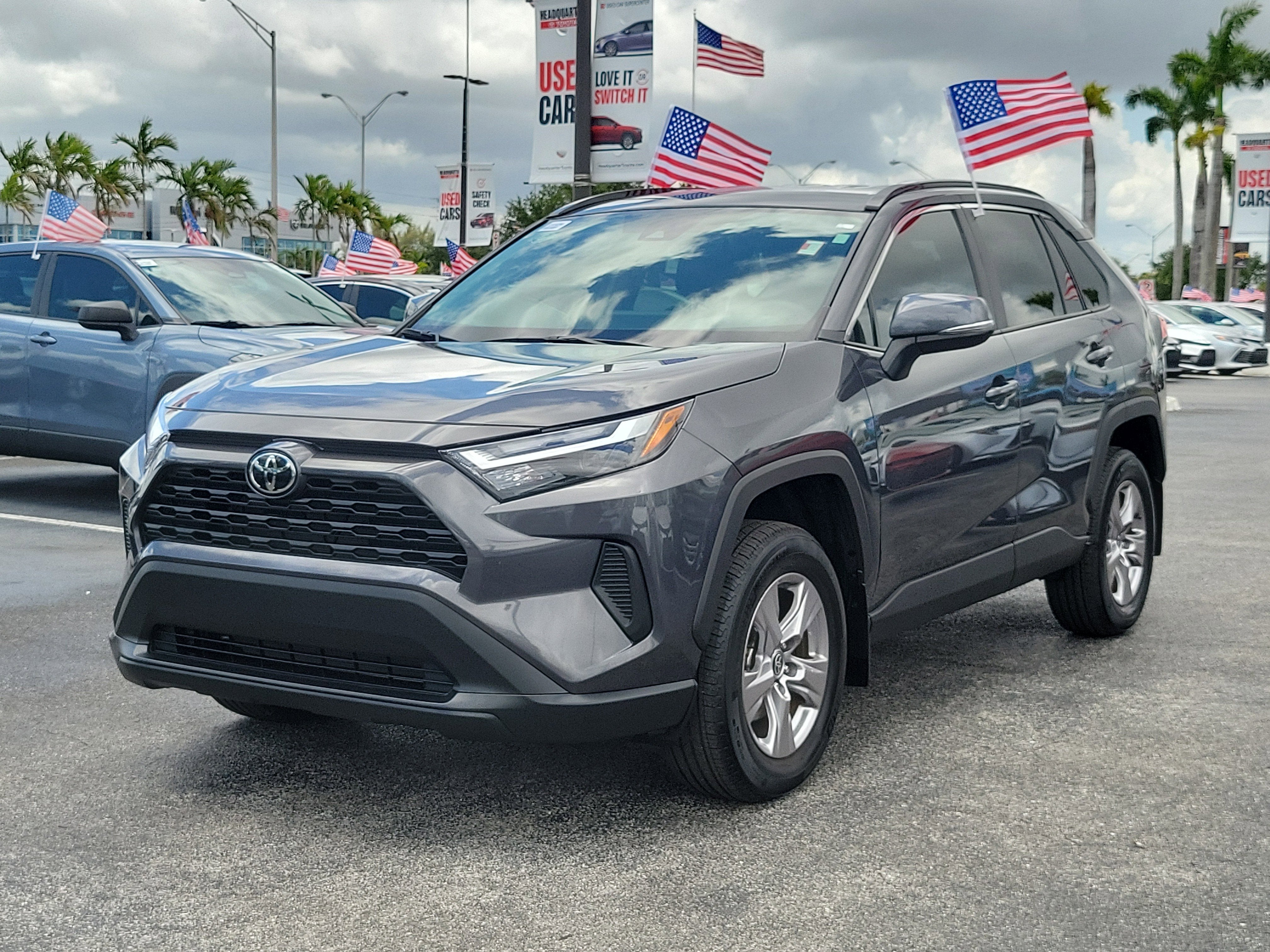 2025 Toyota RAV4 XLE