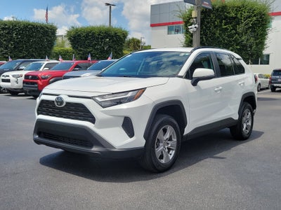 2024 Toyota RAV4 XLE