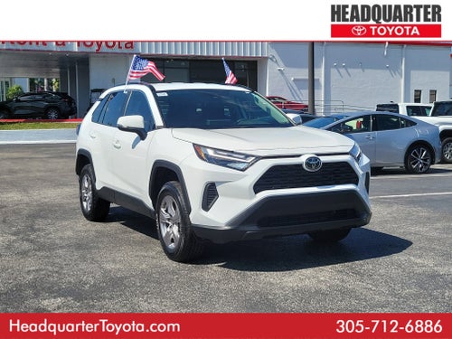 2025 Toyota RAV4 XLE