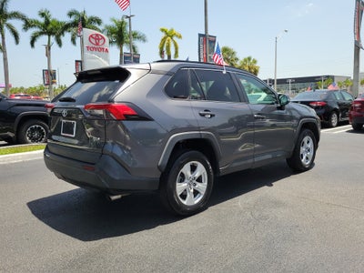 2021 Toyota RAV4 XLE