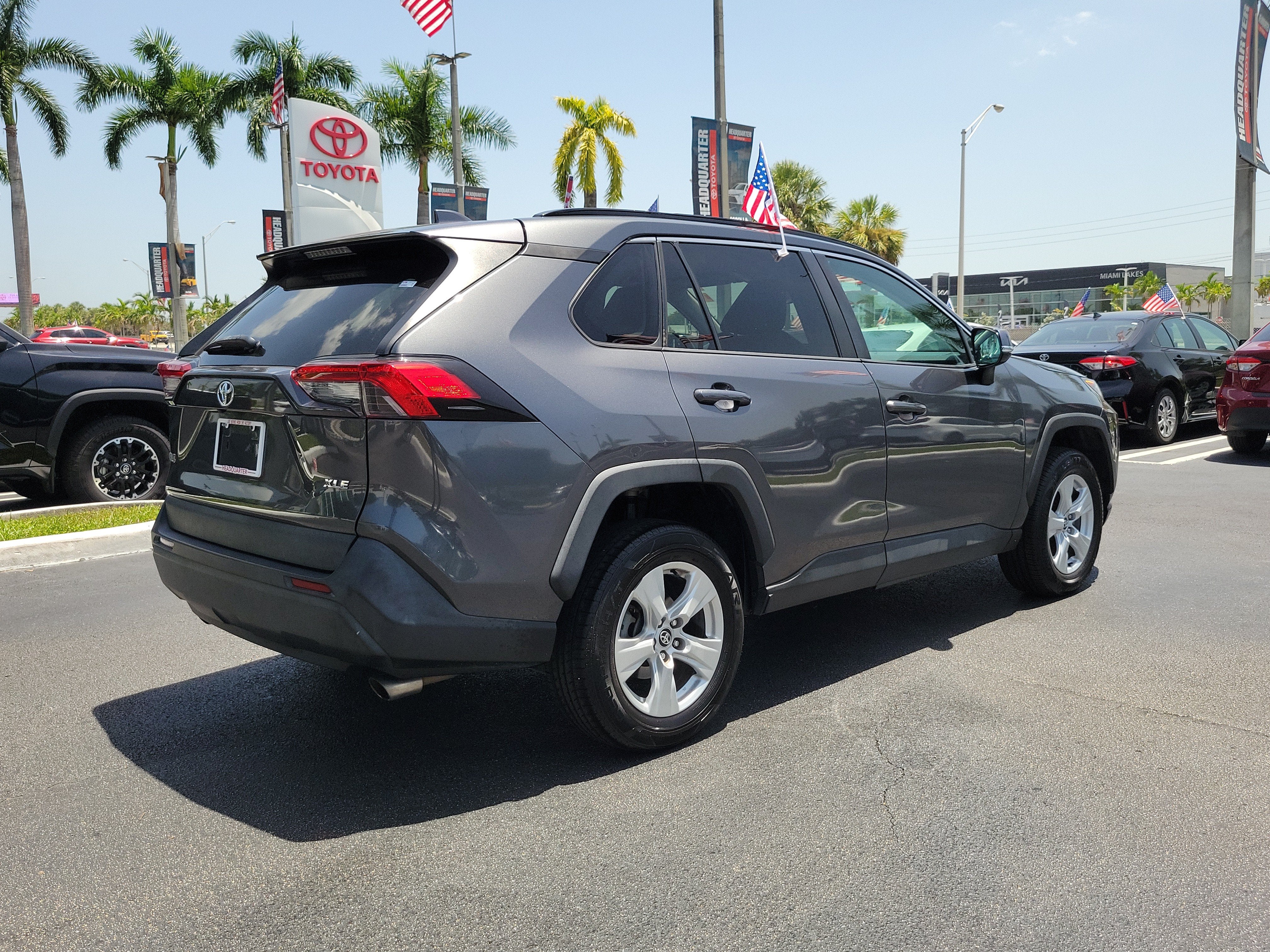 2021 Toyota RAV4 XLE