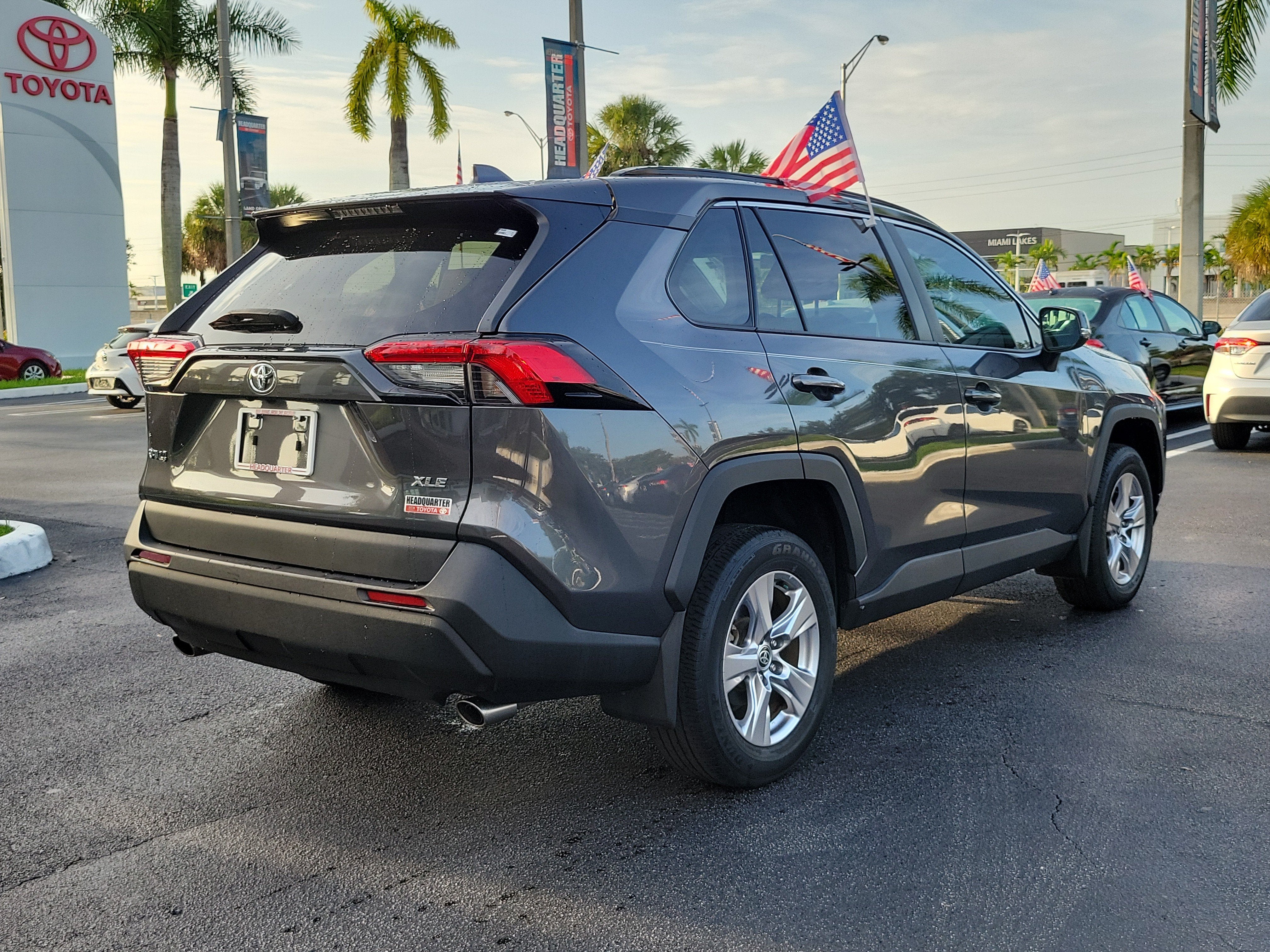 2023 Toyota RAV4 XLE