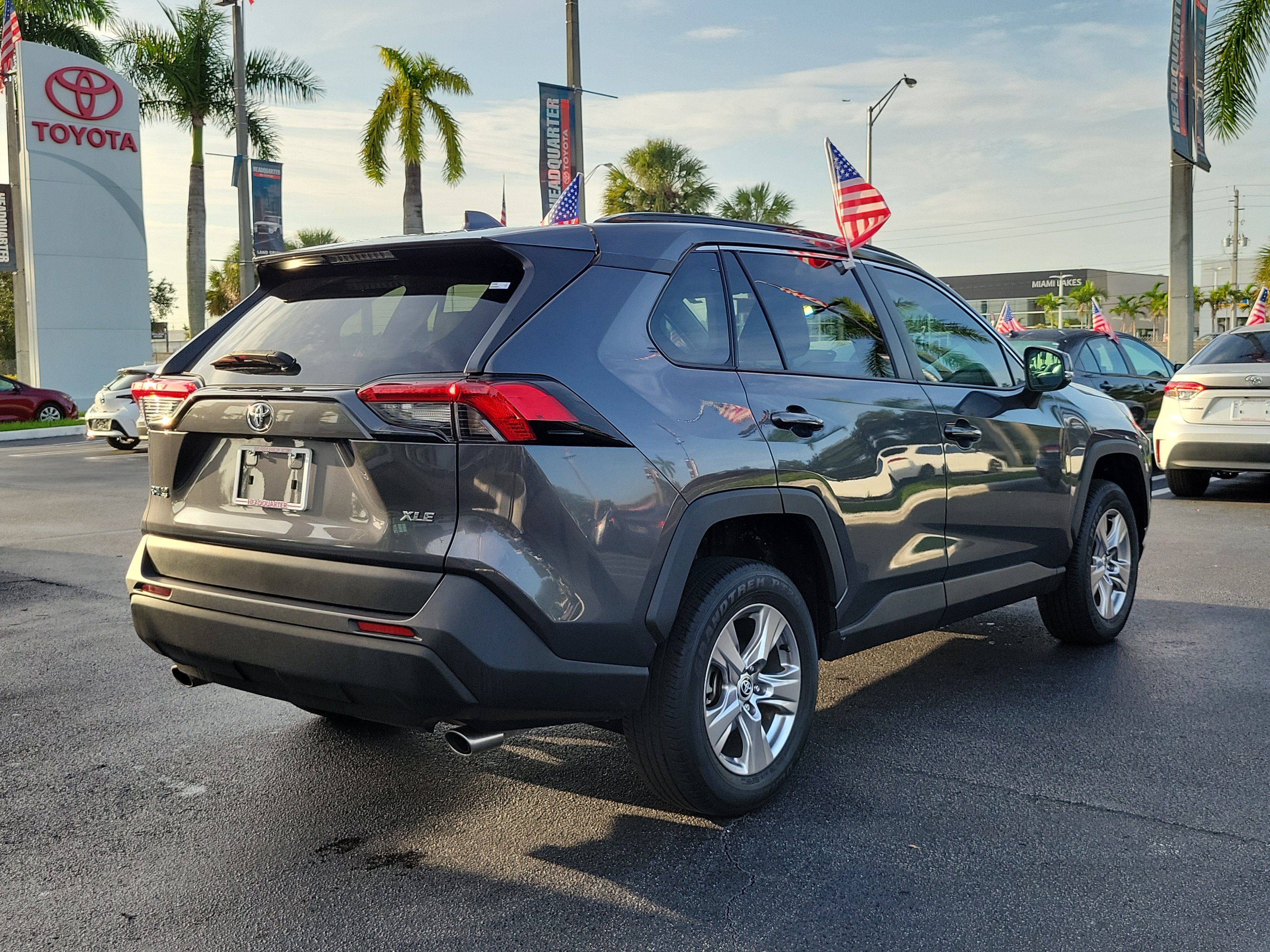 2023 Toyota RAV4 XLE