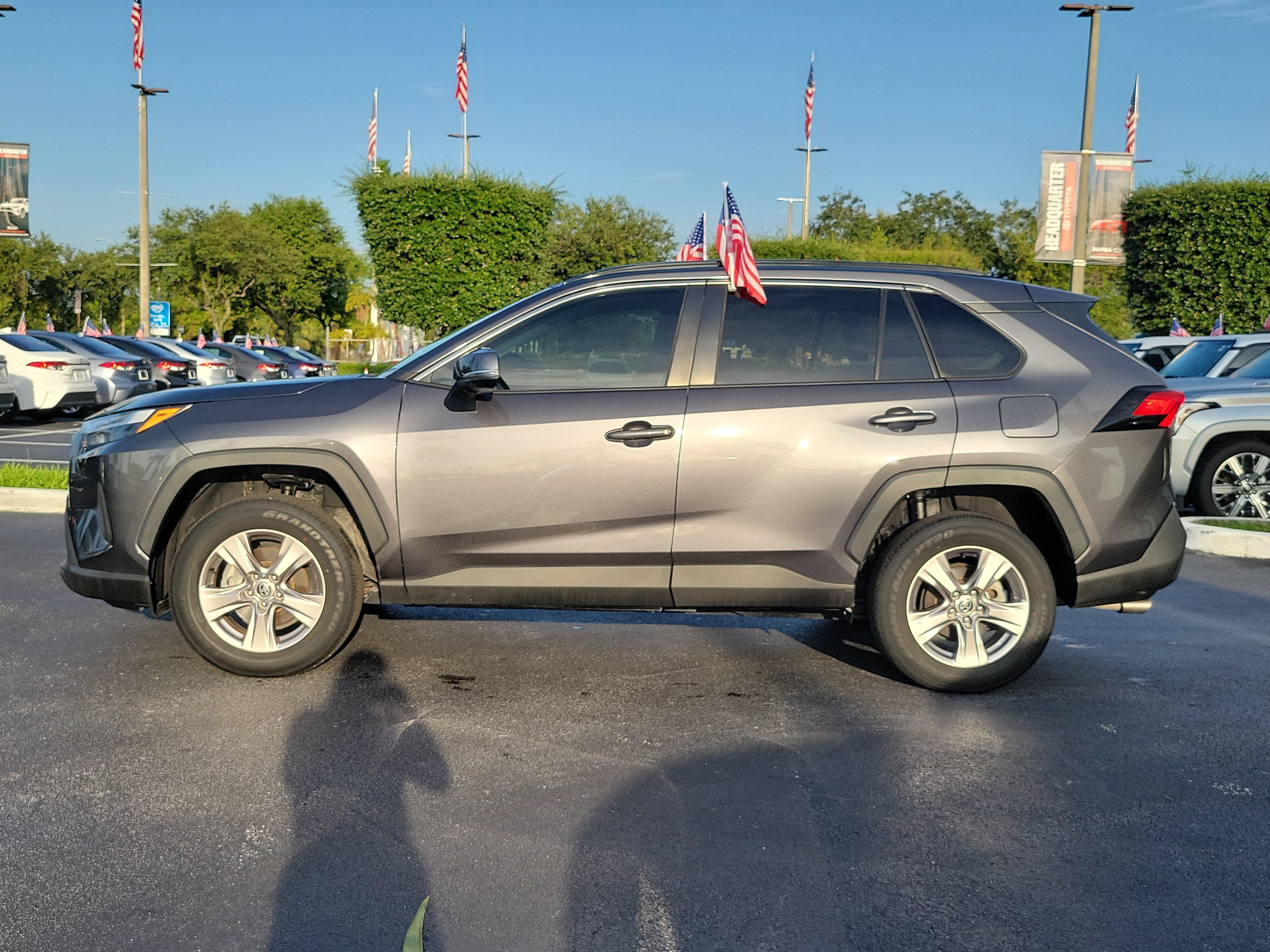 2023 Toyota RAV4 XLE