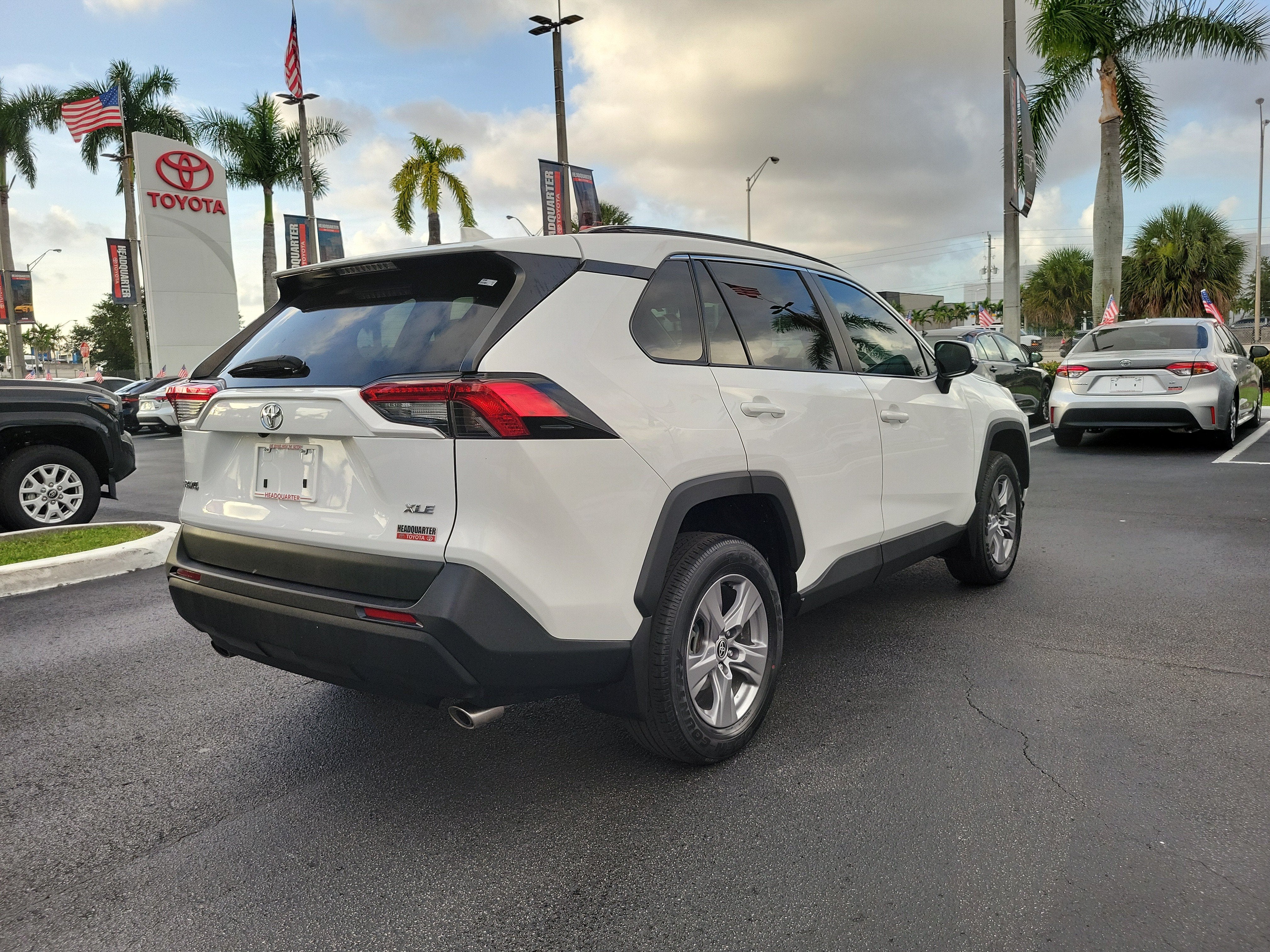 2024 Toyota RAV4 XLE