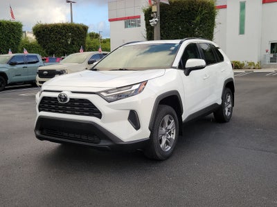 2024 Toyota RAV4 XLE