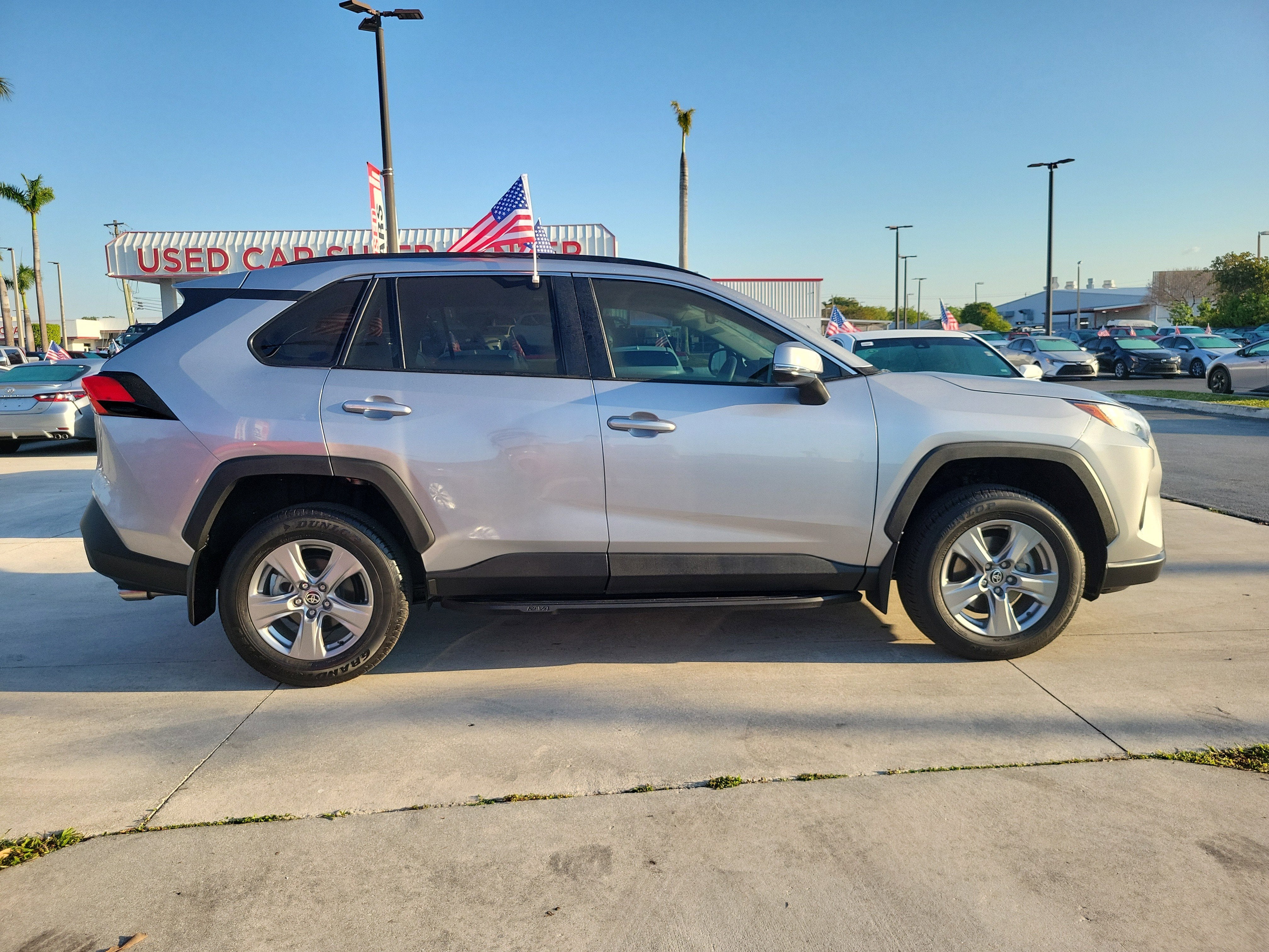 2024 Toyota RAV4 XLE