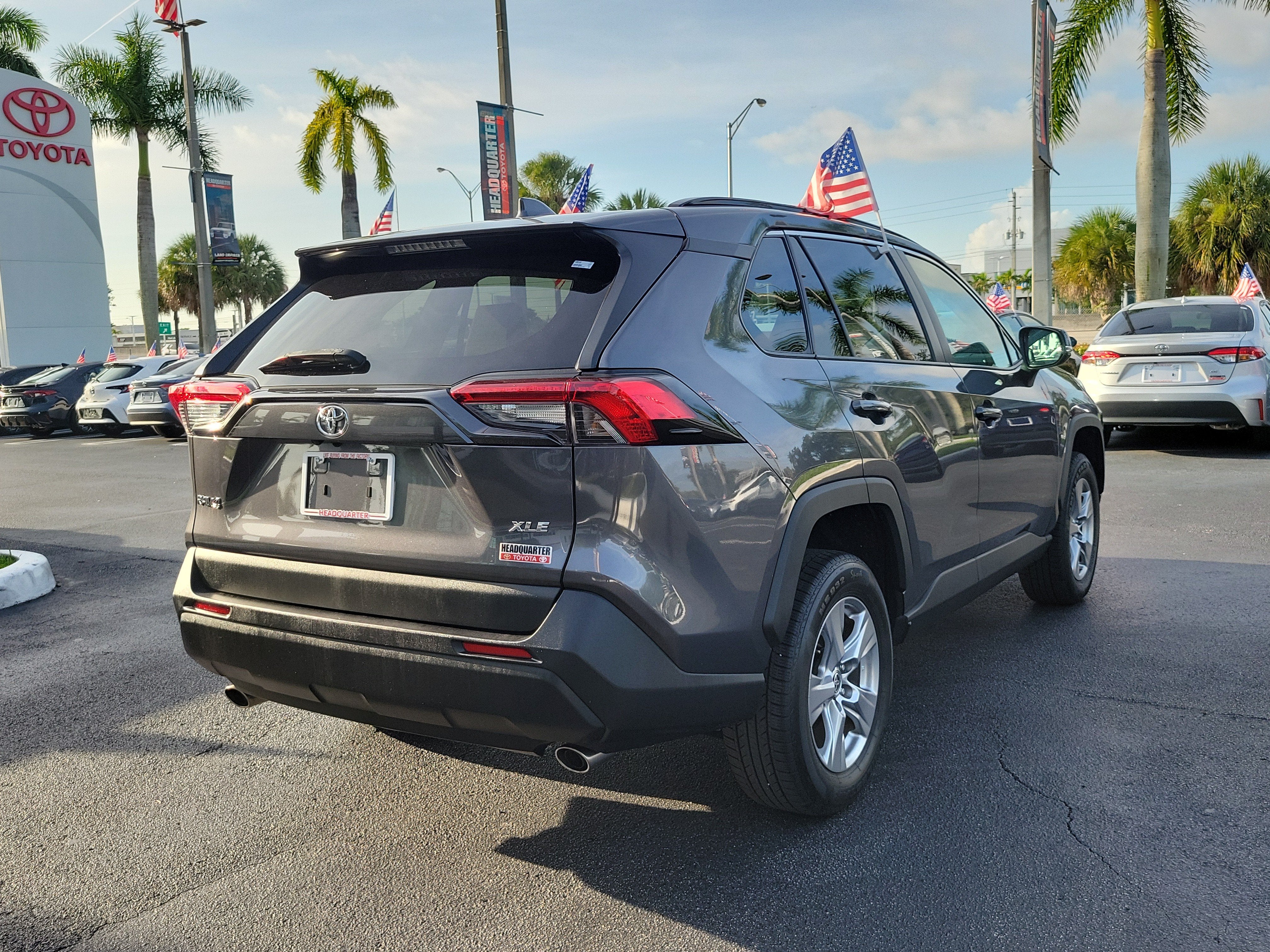 2022 Toyota RAV4 XLE