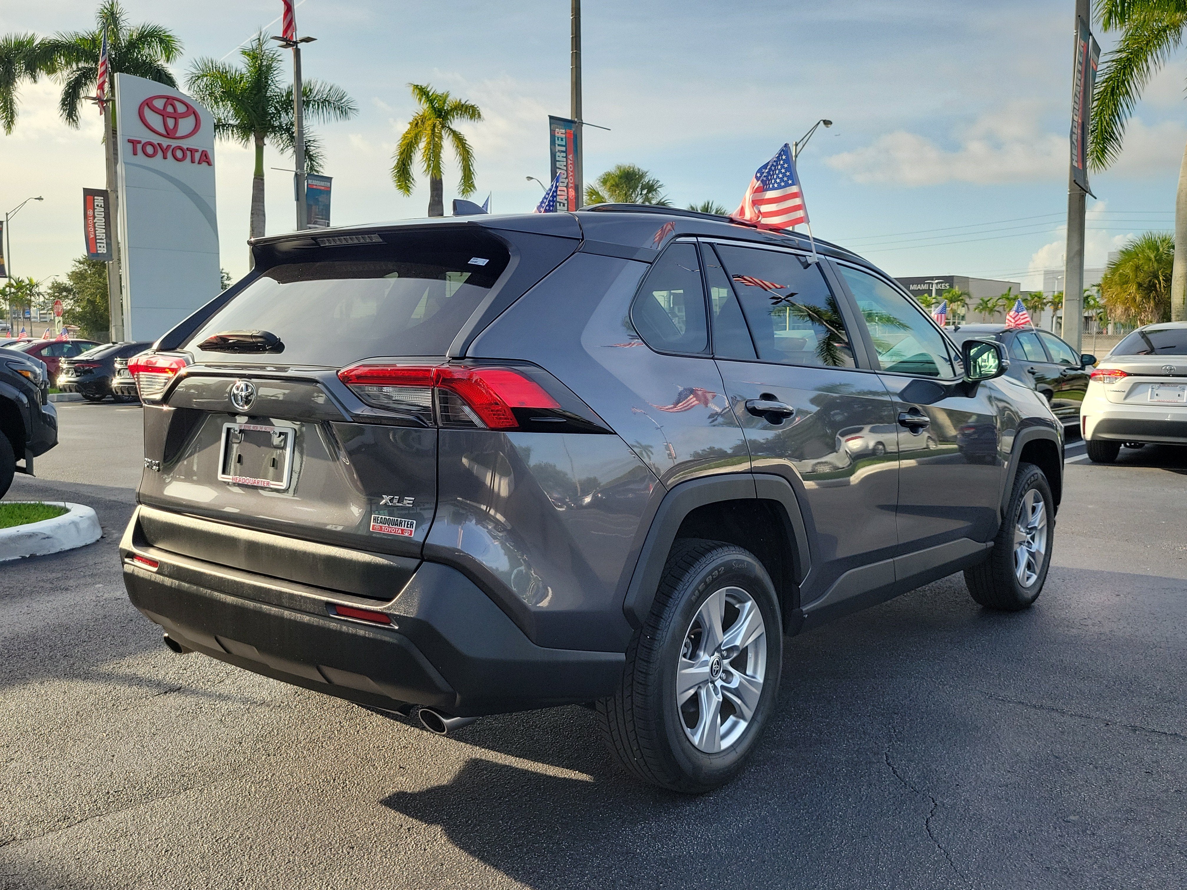 2022 Toyota RAV4 XLE