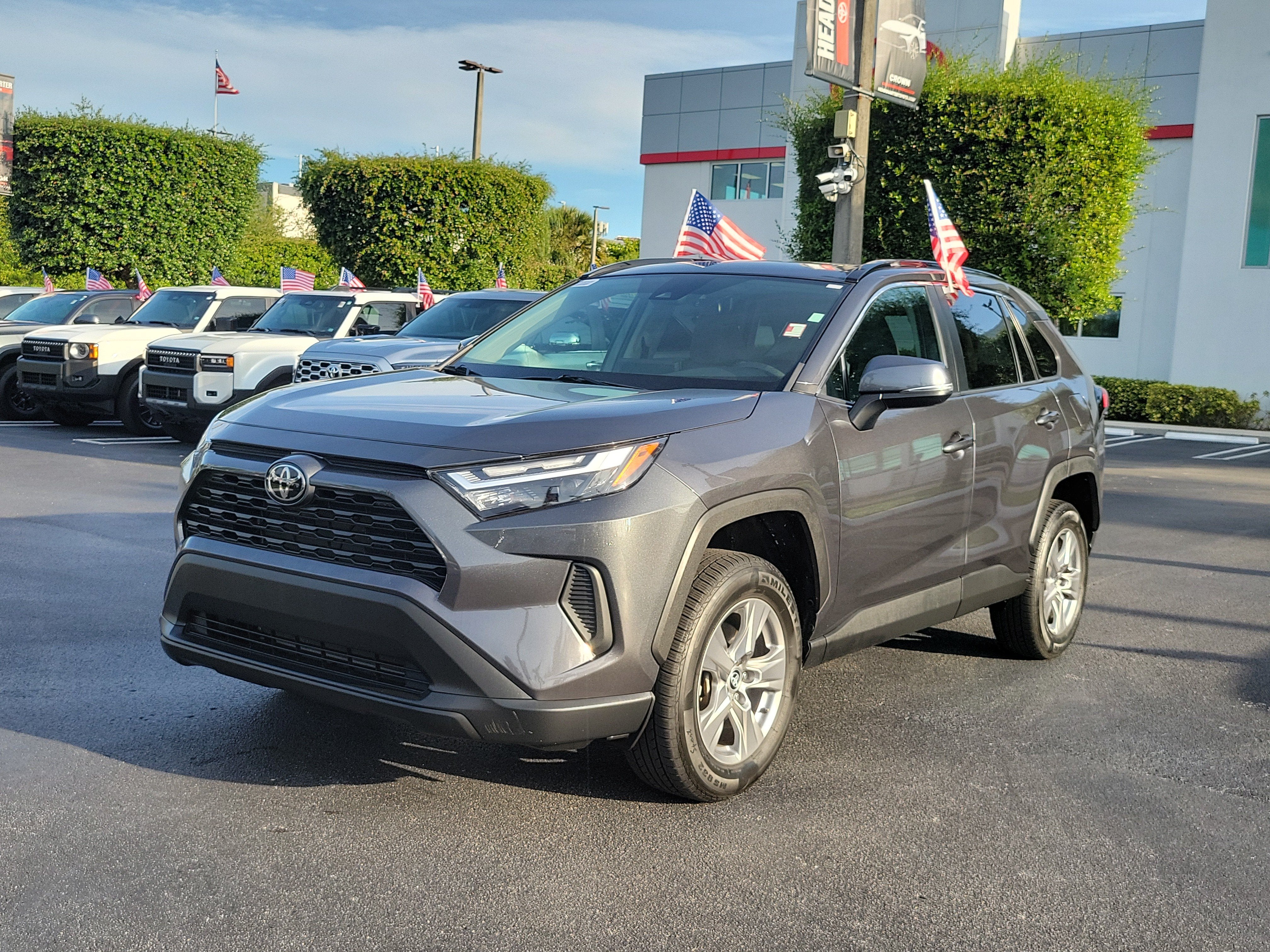 2022 Toyota RAV4 XLE