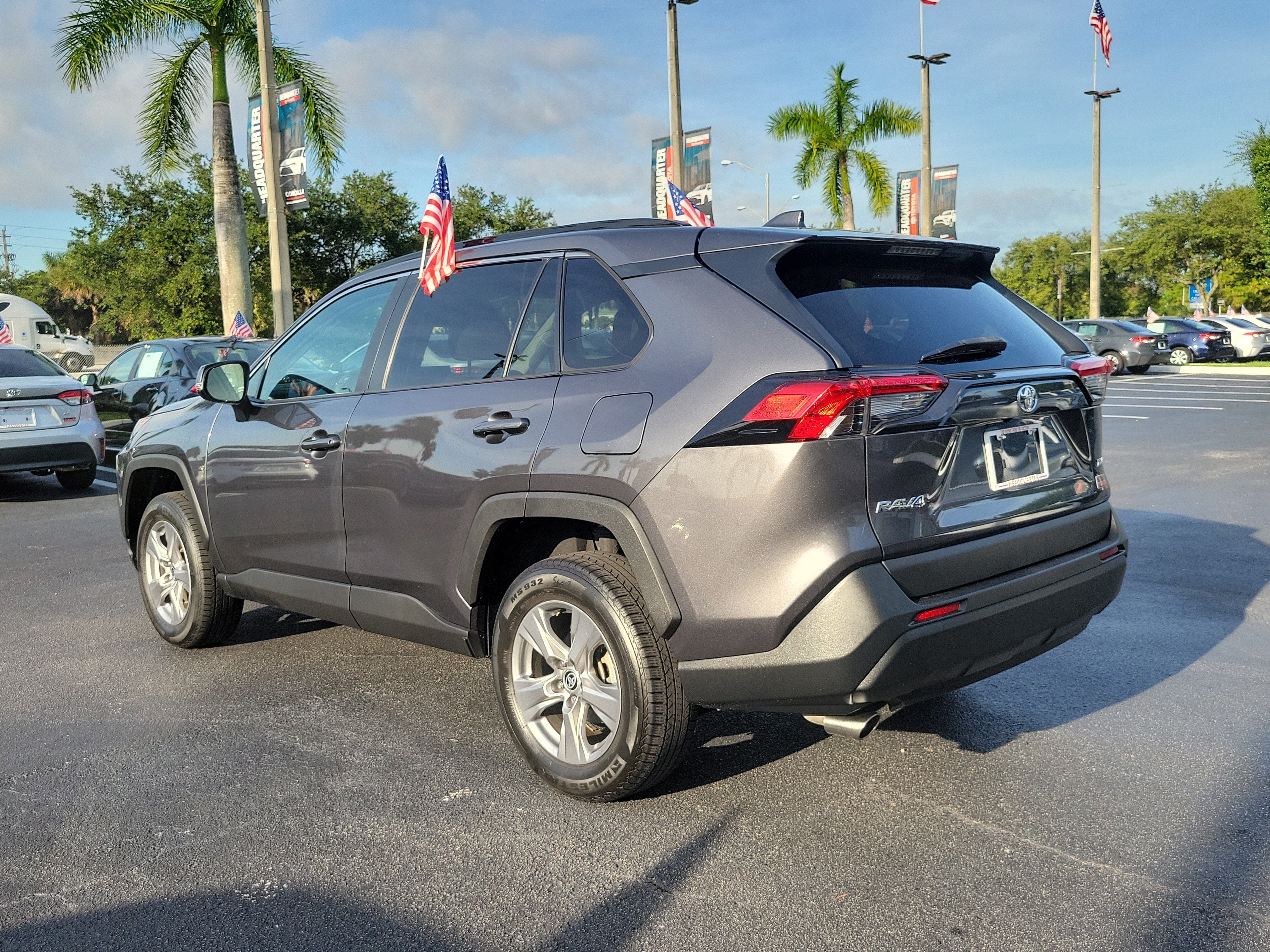2022 Toyota RAV4 XLE