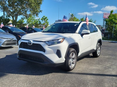 2022 Toyota RAV4 XLE