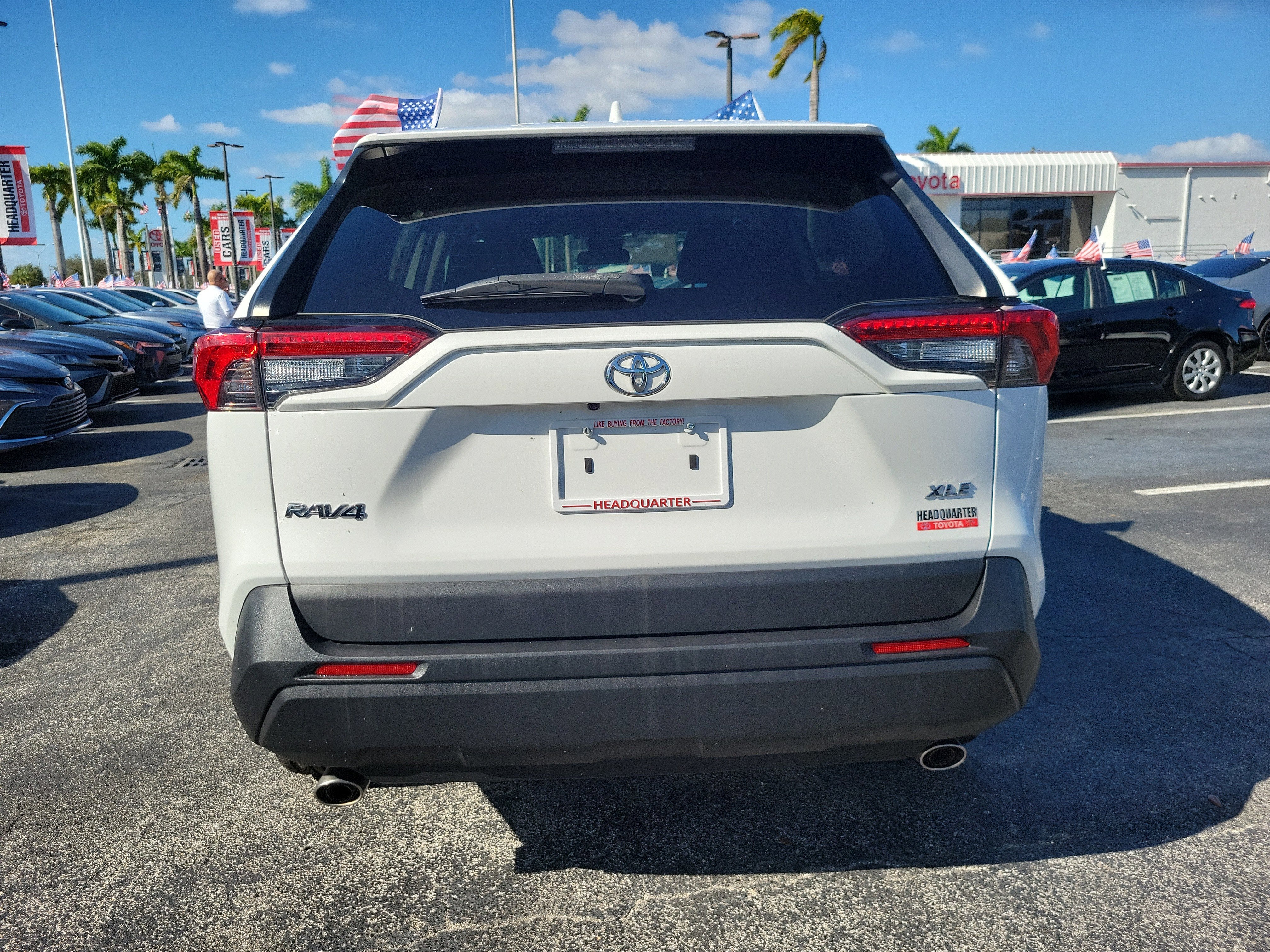 2022 Toyota RAV4 XLE