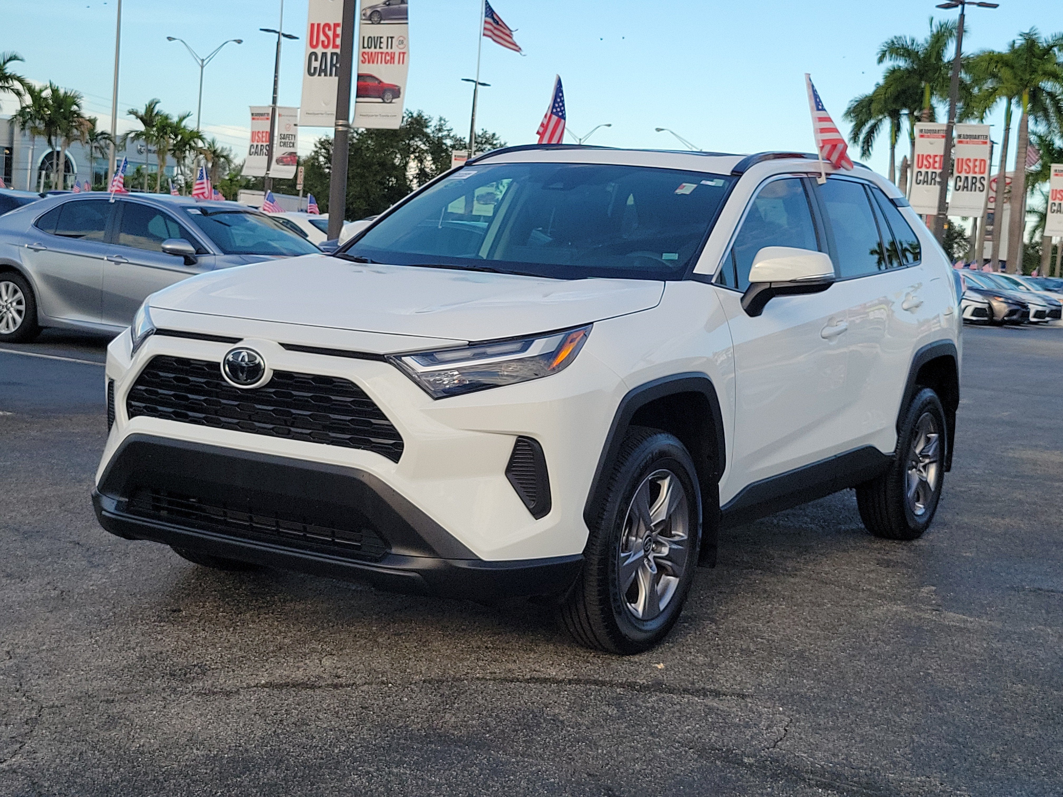 2024 Toyota RAV4 XLE