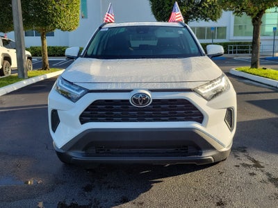 2024 Toyota RAV4 XLE