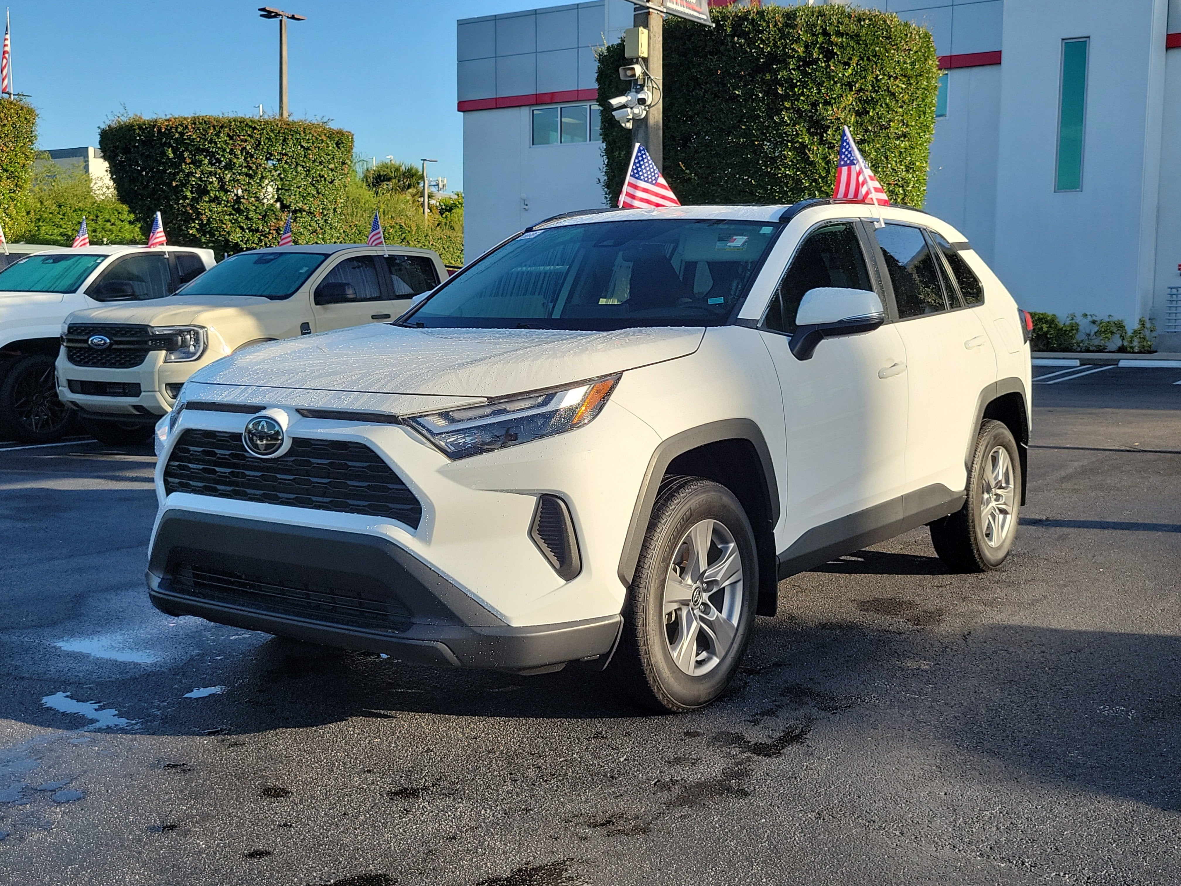 2024 Toyota RAV4 XLE