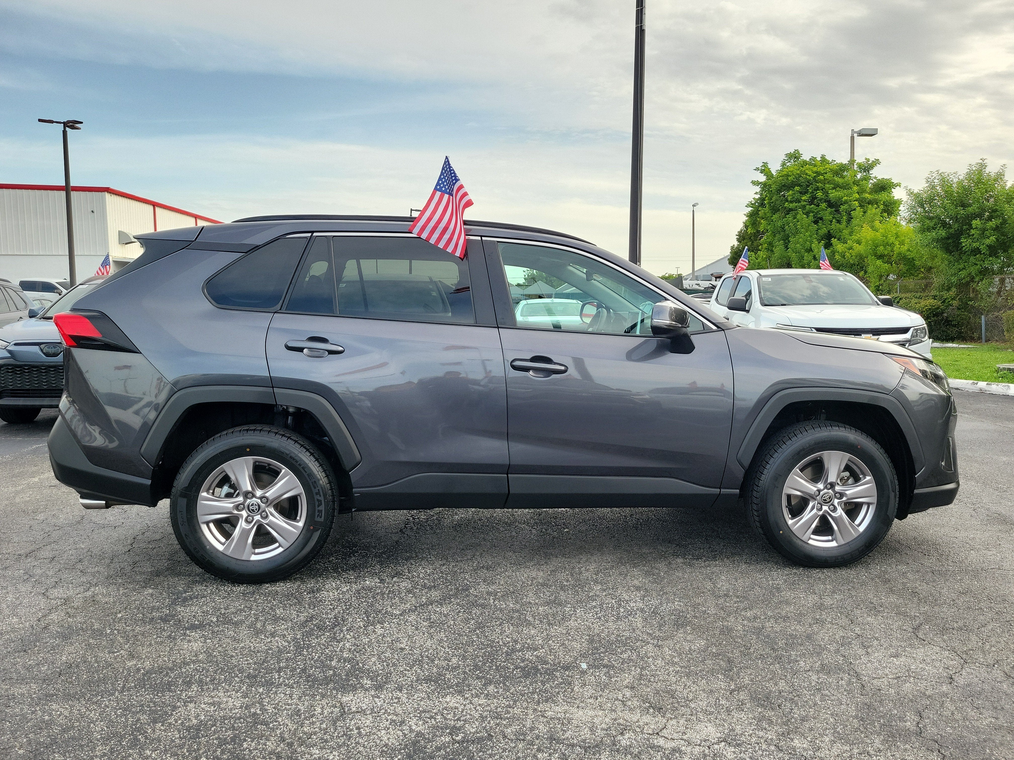2024 Toyota RAV4 XLE