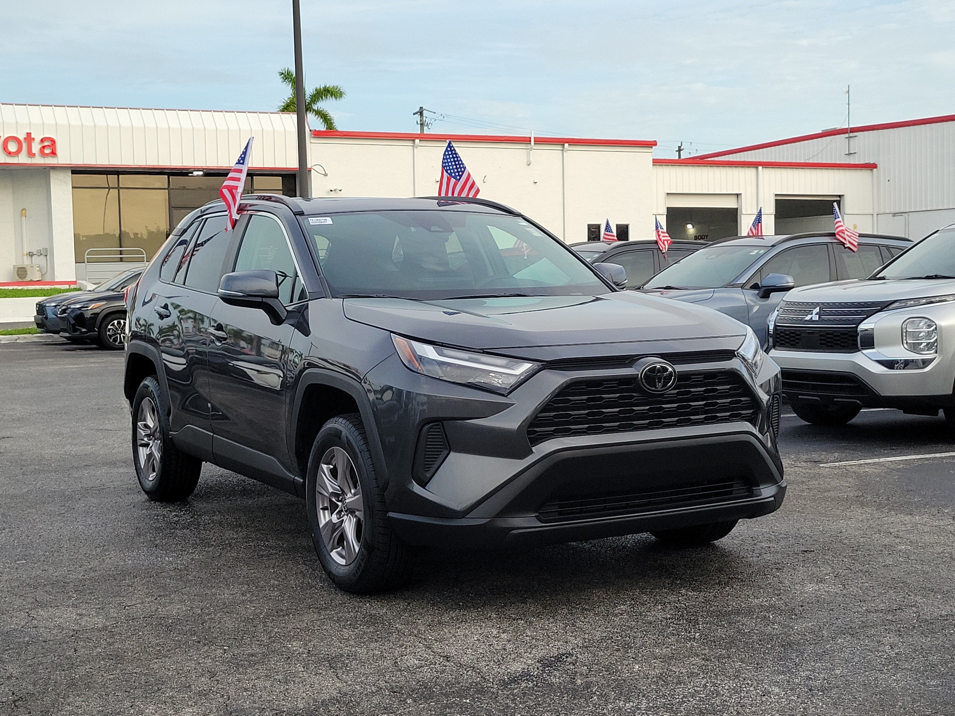 2024 Toyota RAV4 XLE