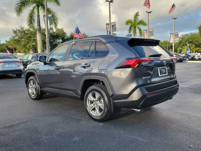 2025 Toyota RAV4 XLE