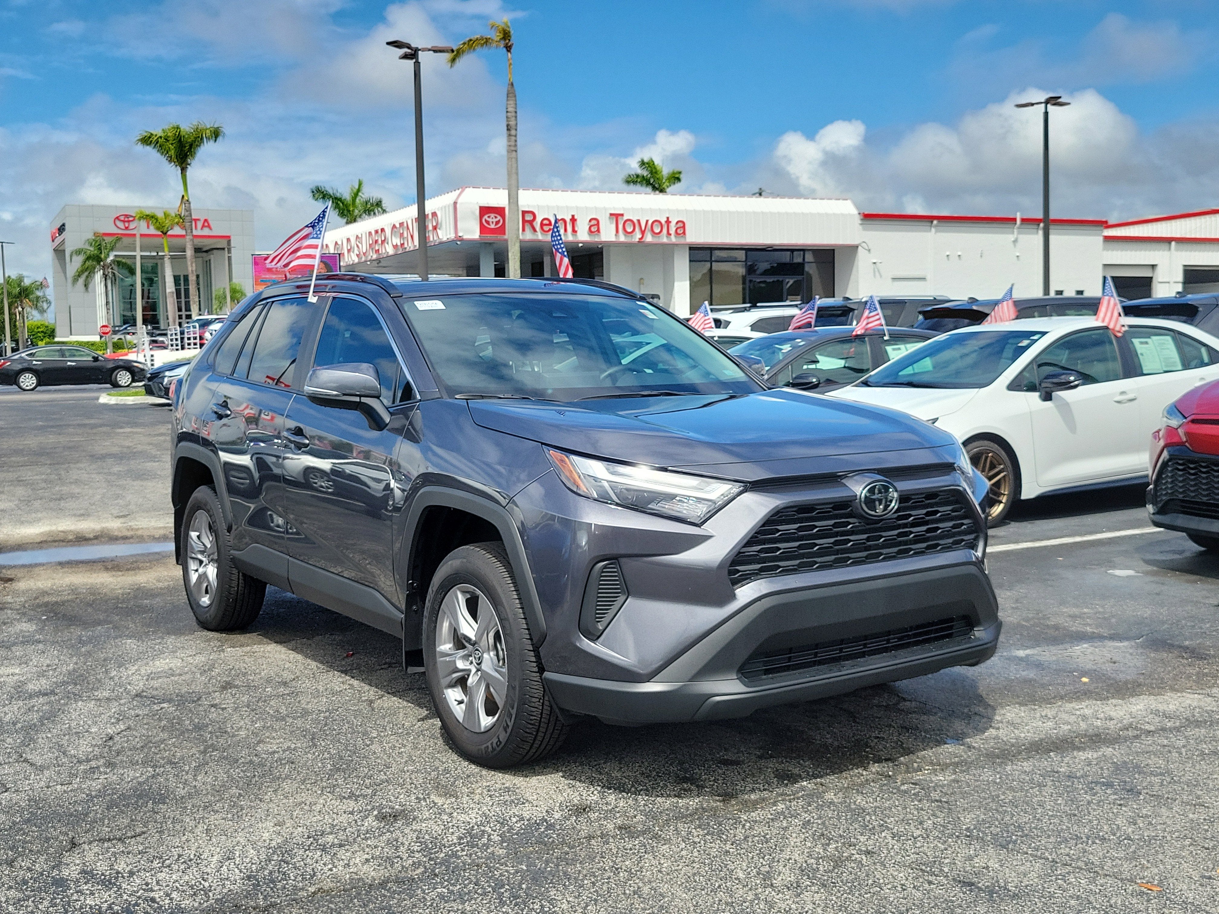 2025 Toyota RAV4 XLE
