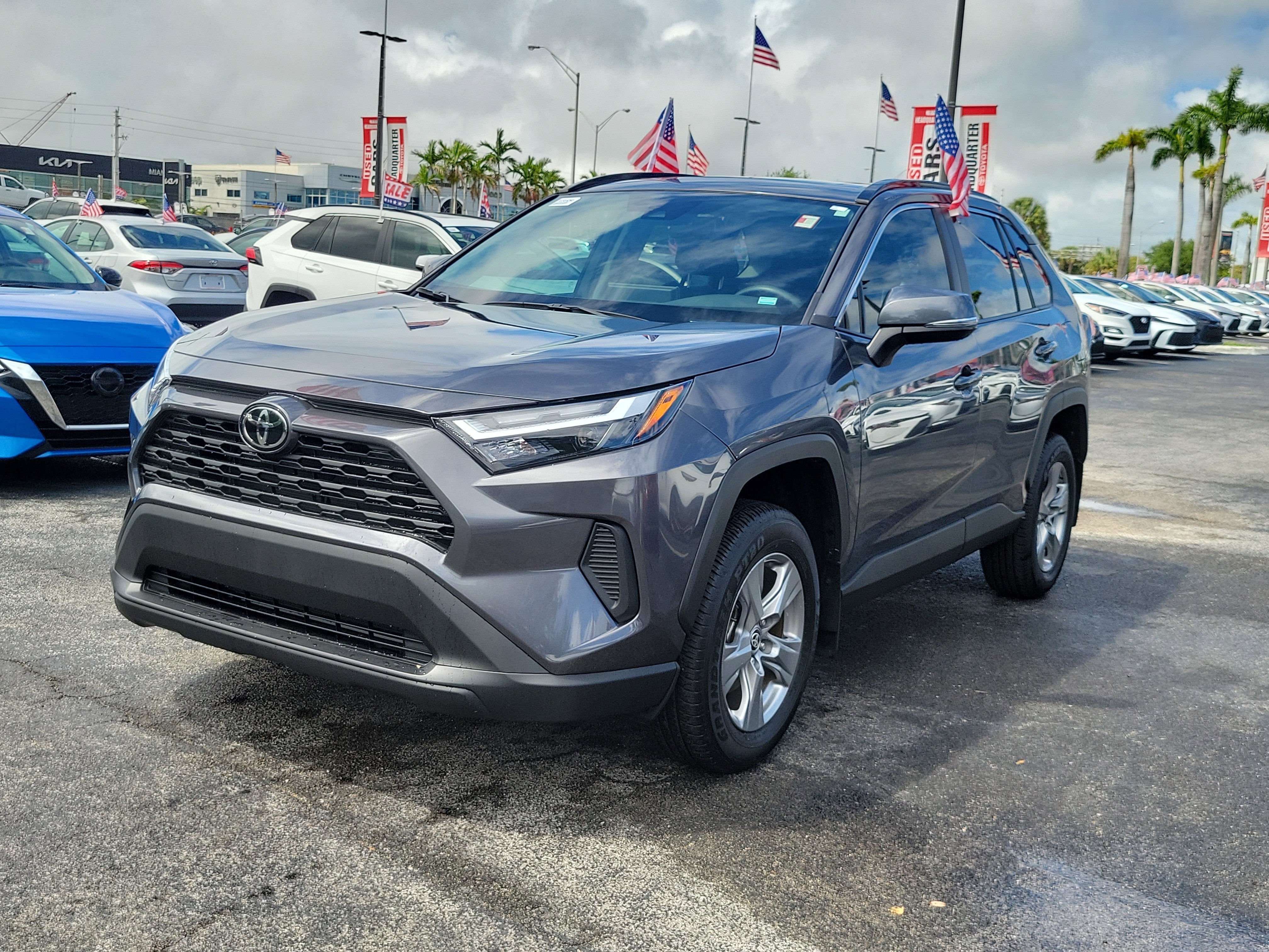 2025 Toyota RAV4 XLE