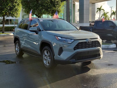 2023 Toyota RAV4 XLE