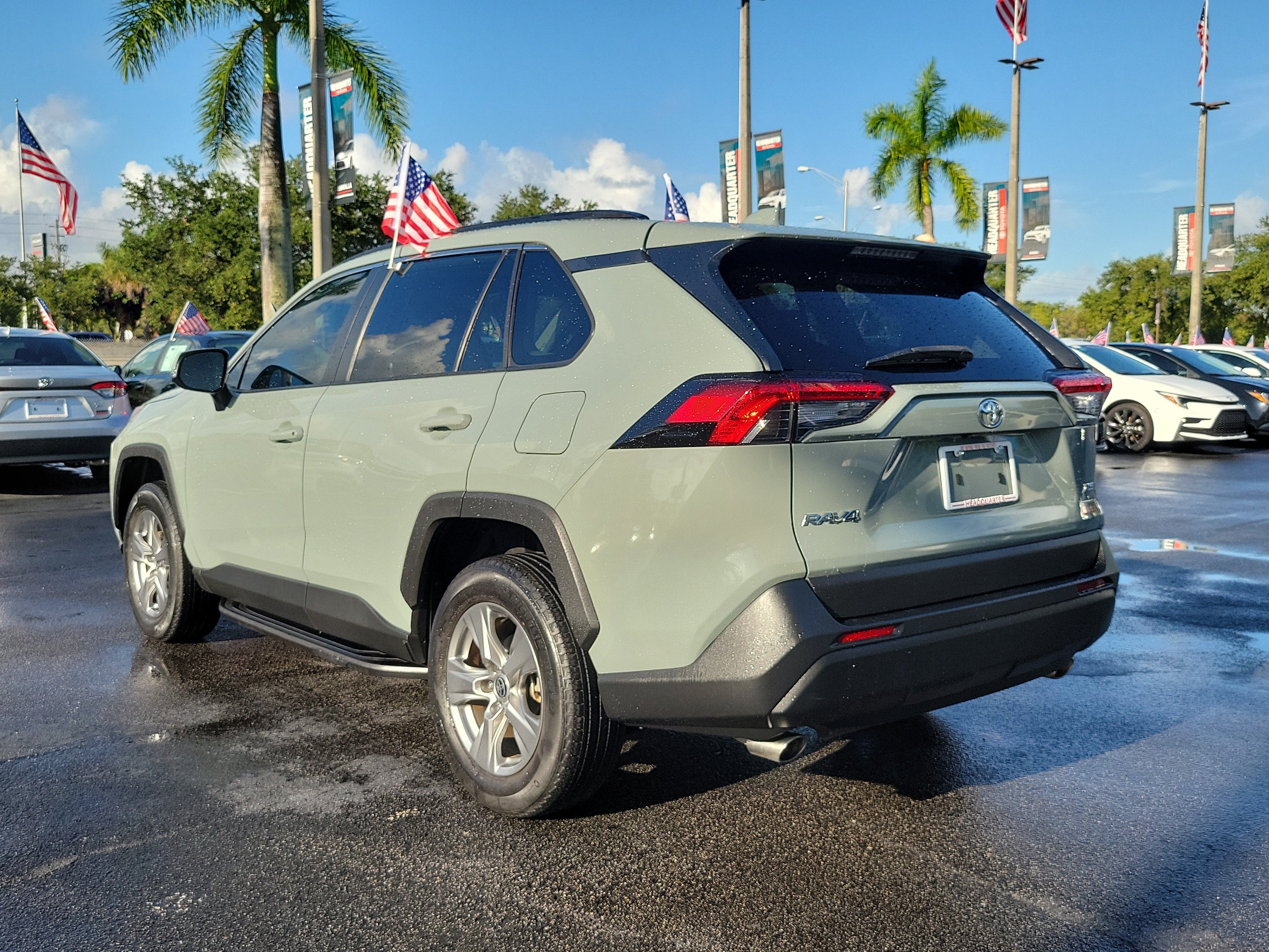 2023 Toyota RAV4 XLE