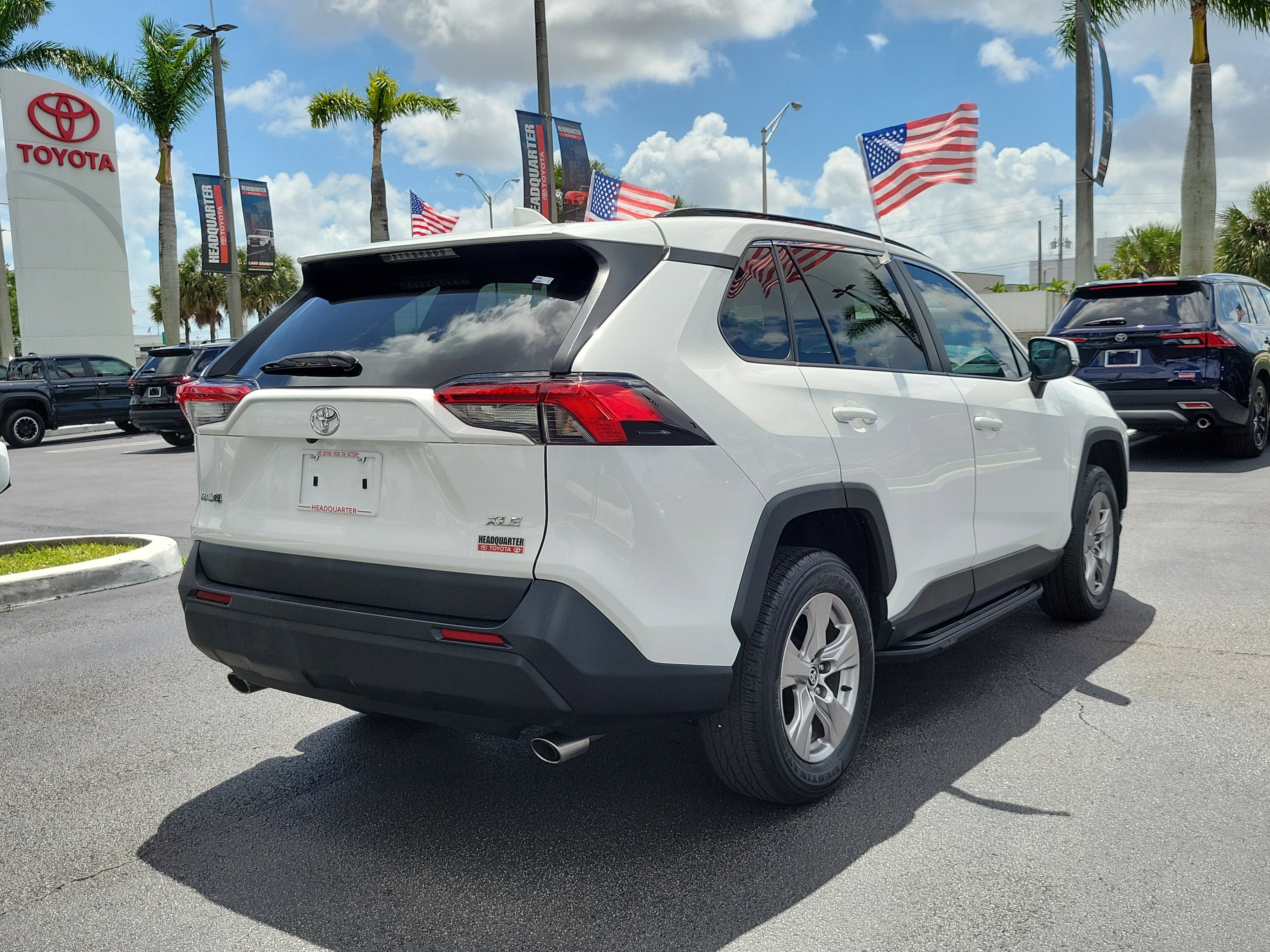 2023 Toyota RAV4 XLE