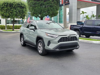 2023 Toyota RAV4 XLE