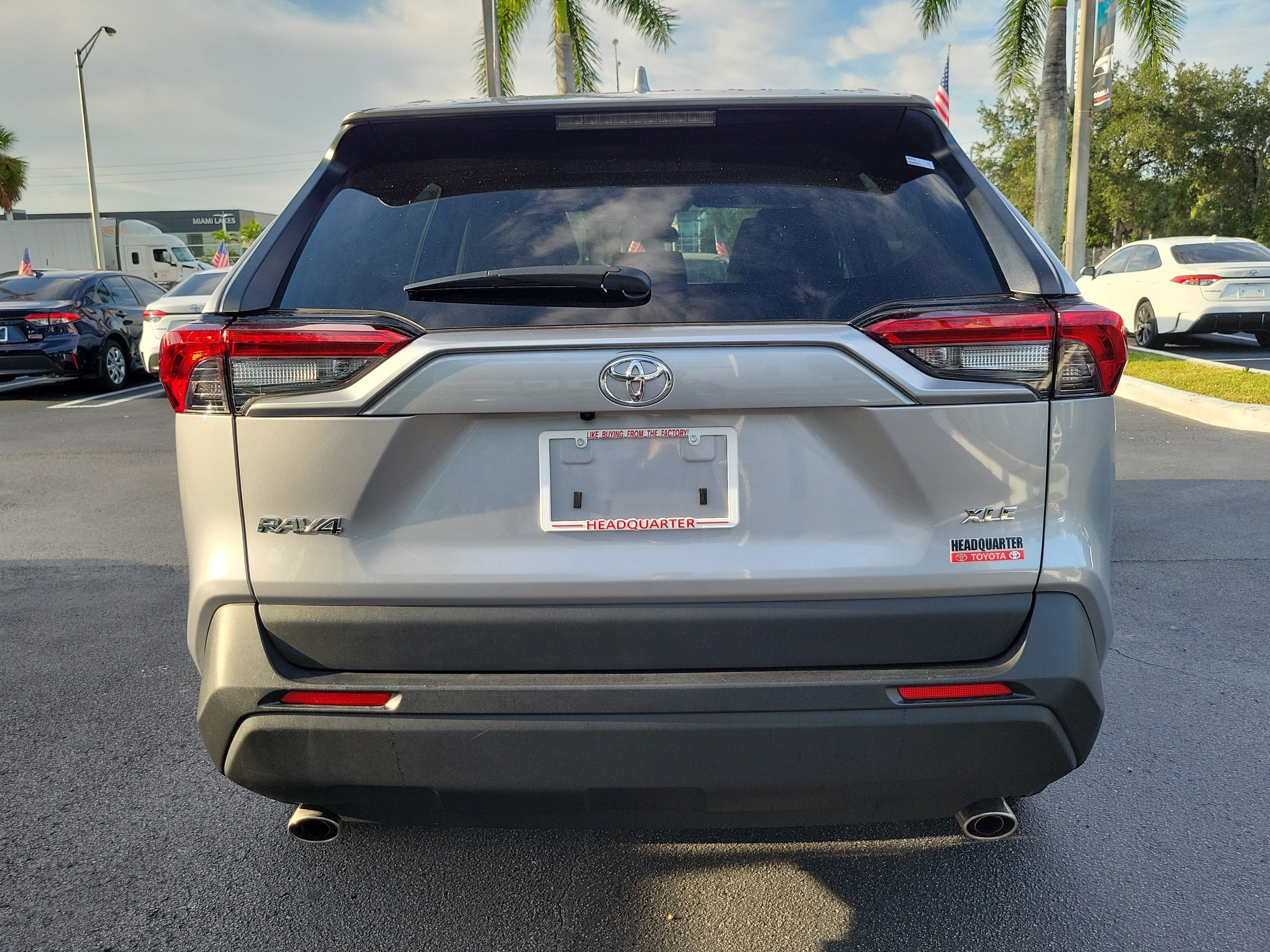 2025 Toyota RAV4 XLE