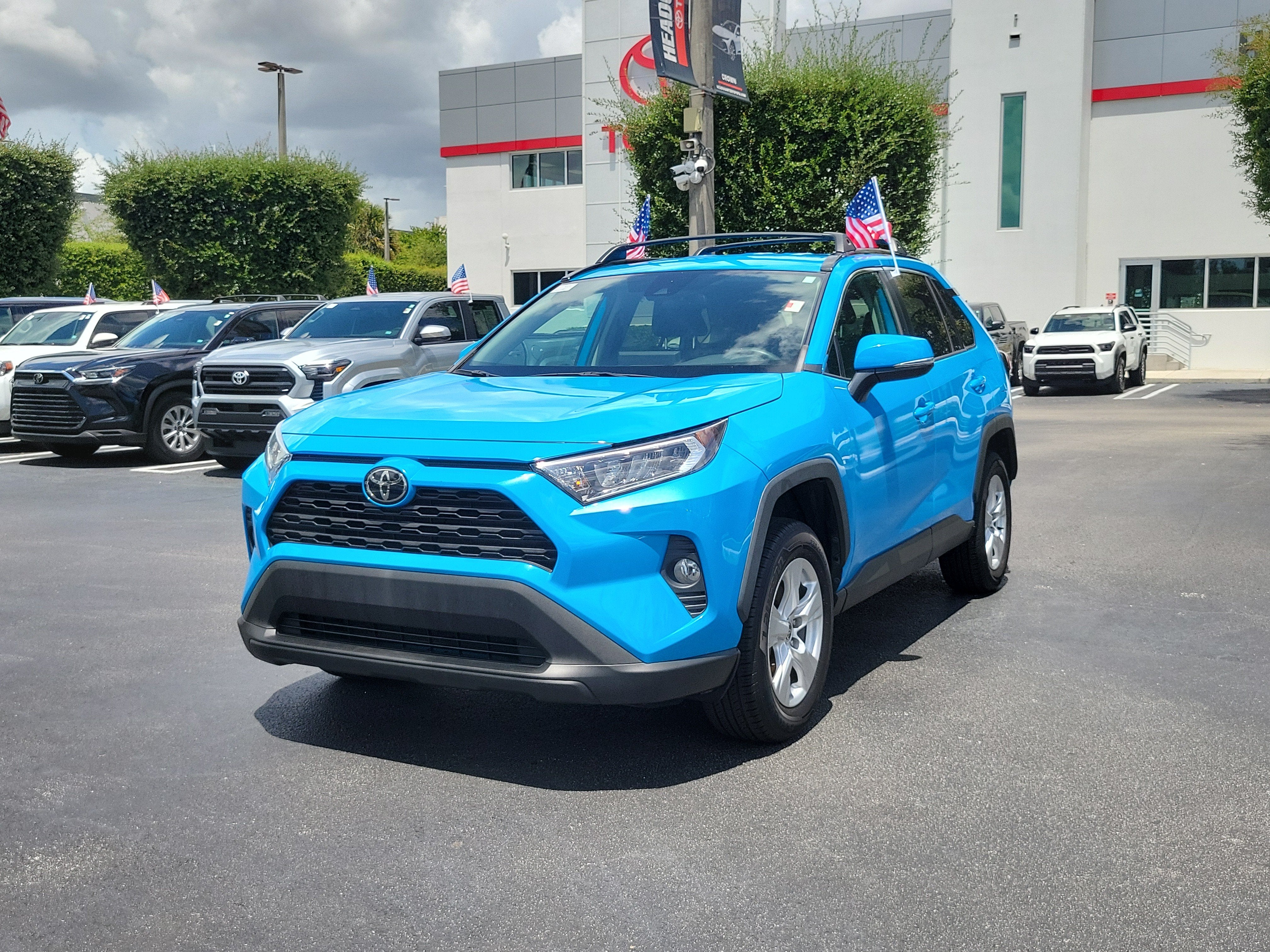 2021 Toyota RAV4 XLE