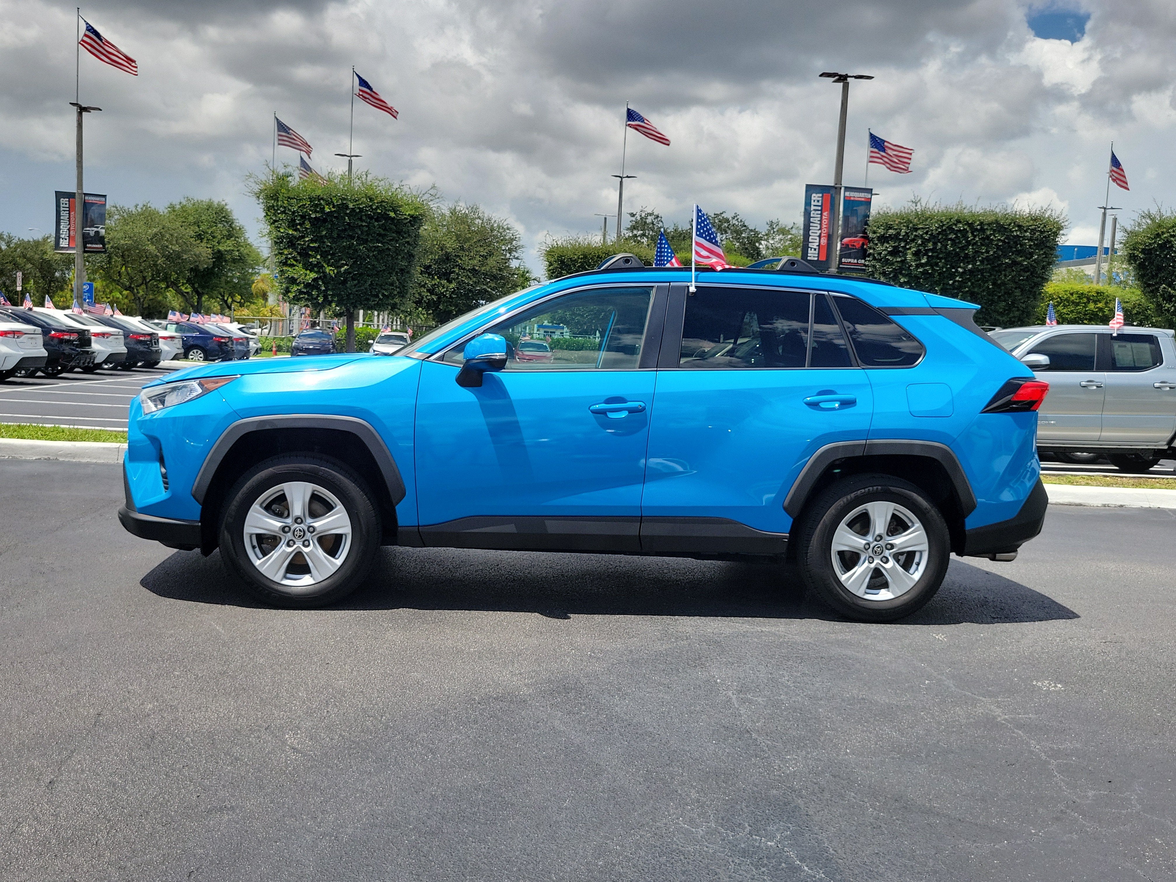 2021 Toyota RAV4 XLE