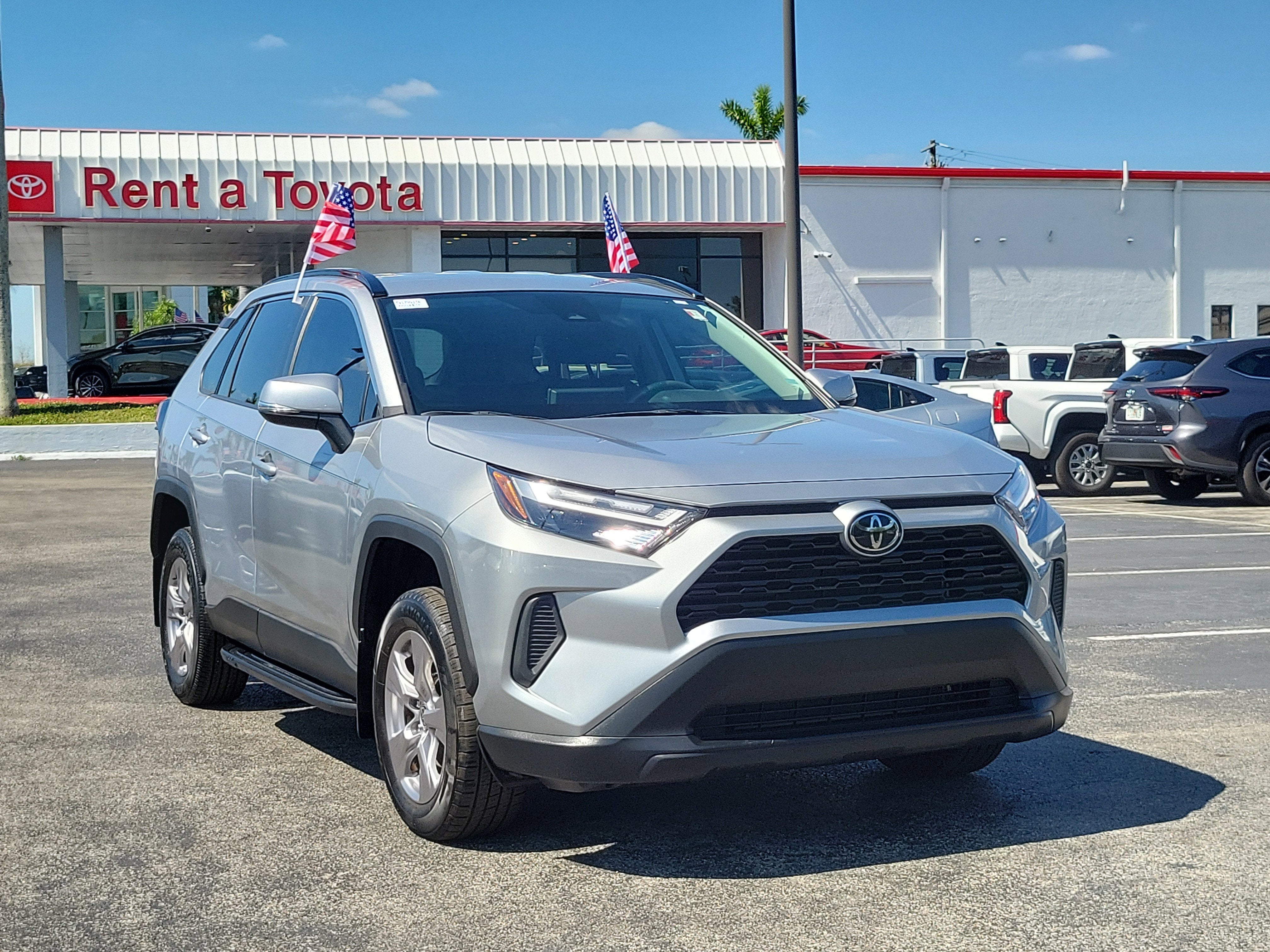 2023 Toyota RAV4 XLE